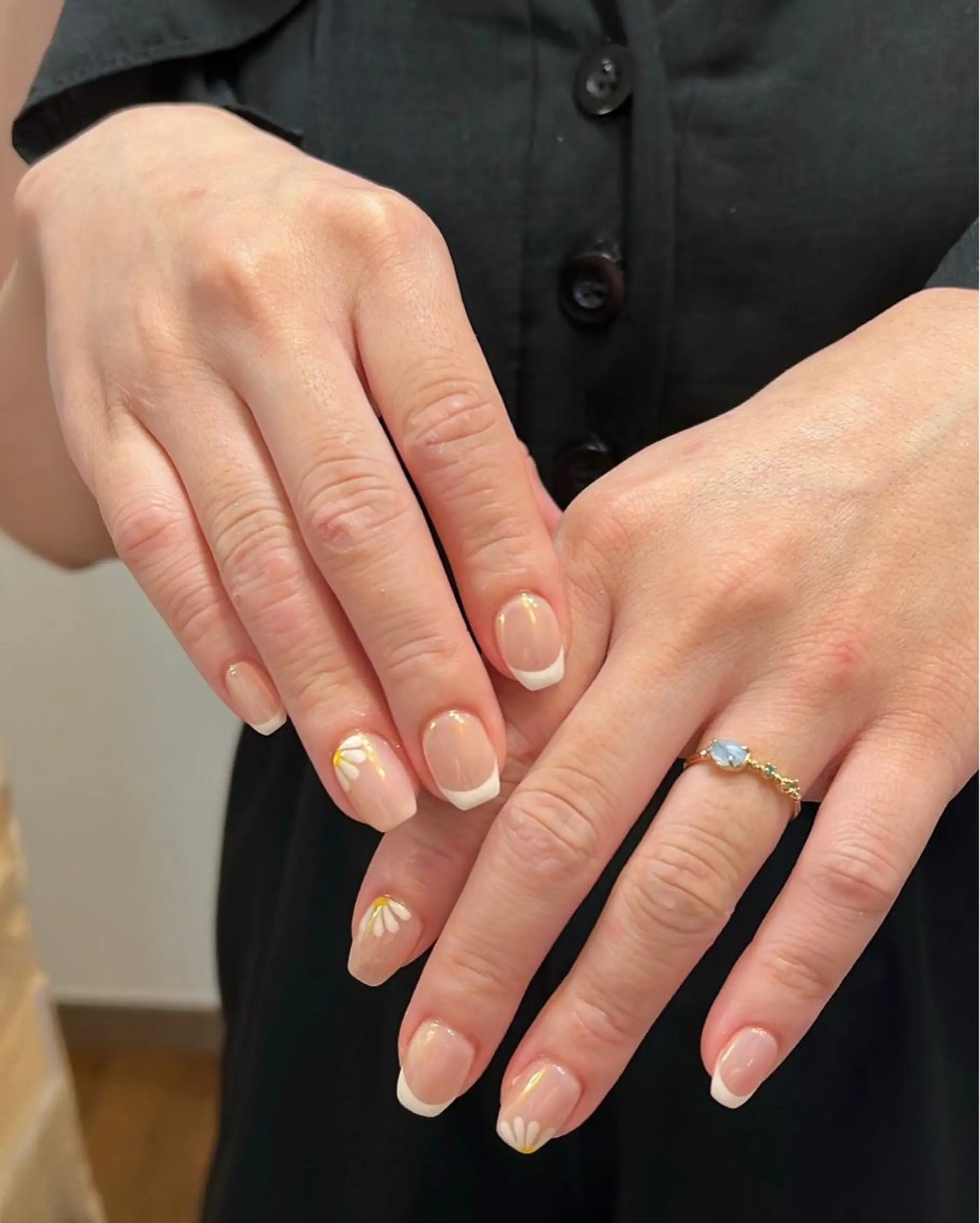 ネイル ハンドネイル フットネイル ハンドケア Nes.Nail所属・Miyagi Asamiのネイルデザイン