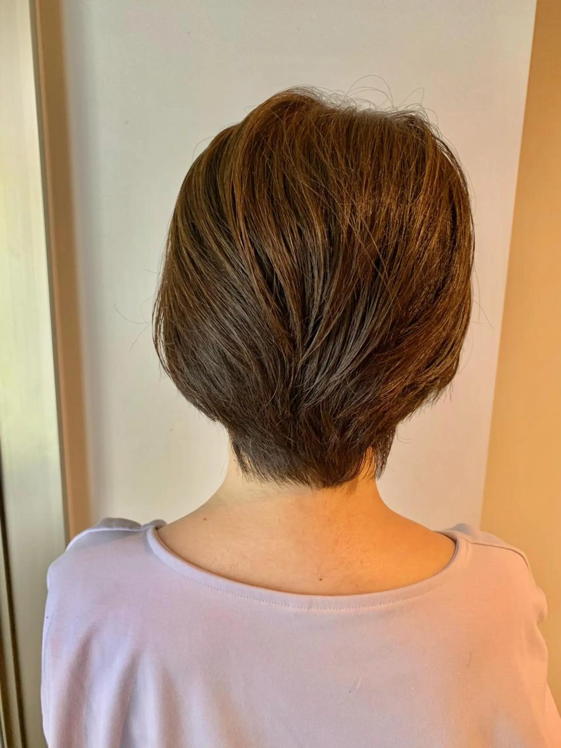 ショート うしだ かおるのヘアスタイル