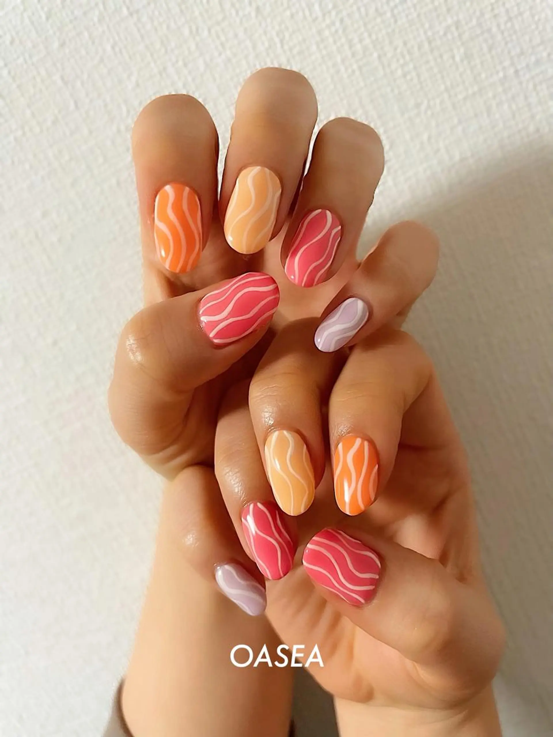 ネイル ハンドネイル 🌞💜 KAORI 🌴のネイルデザイン