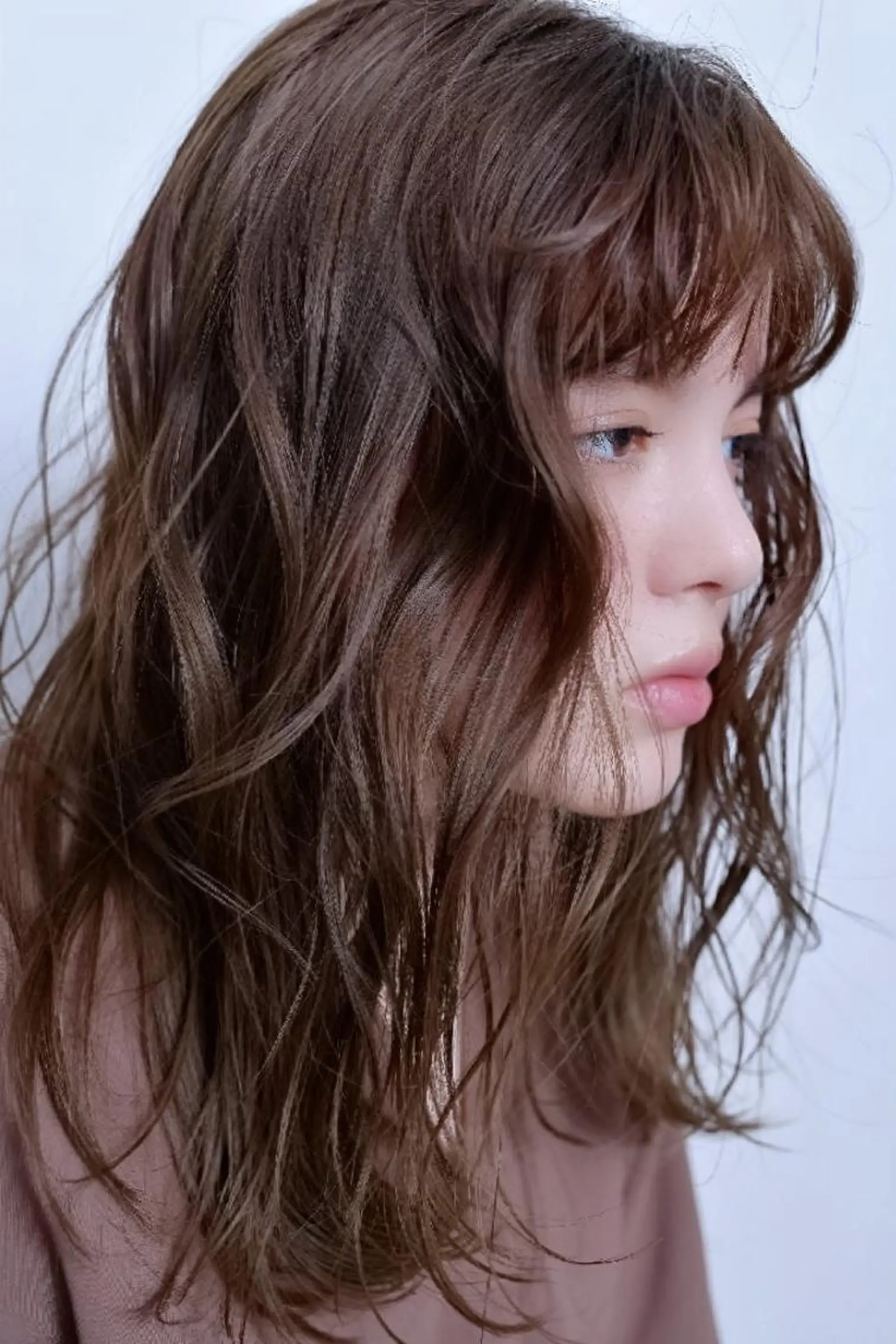 セミロング カラー パーマ ヘアアレンジ メンズ キッズ ネイル マツエク・マツパ アイブロウ メンズパーマ セミロングパーマ 外国人風カラー 髪質改善 カット ヘアカラー トリートメント premier modelsのヘアスタイル