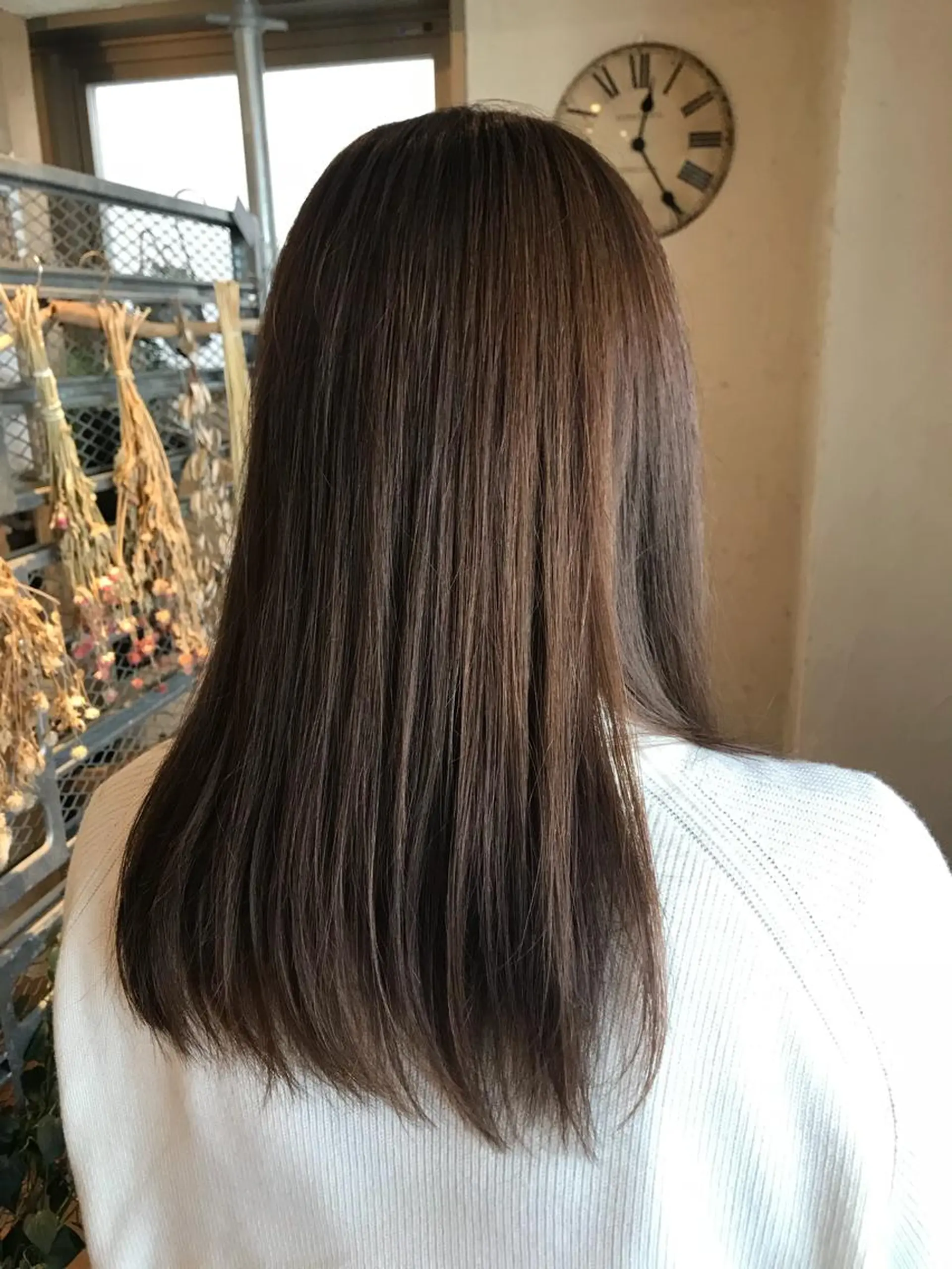 ロング カラー イルミナカラー カット ヘアカラー トリートメント youres hair神楽坂店所属・青木 啓輔のヘアスタイル