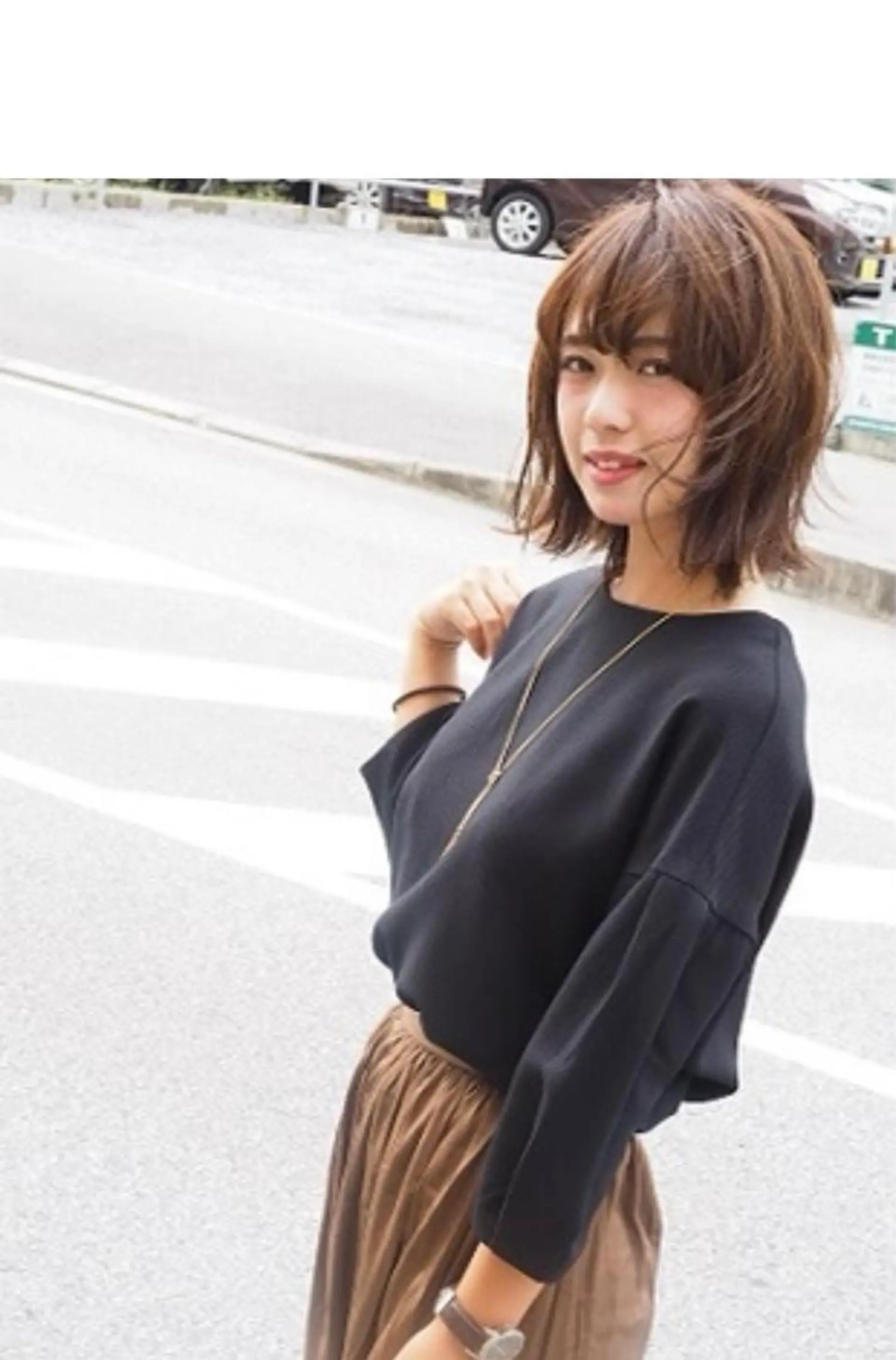 ミディアム カラー イルミナカラー カット ヘアカラー grand juteのヘアスタイル