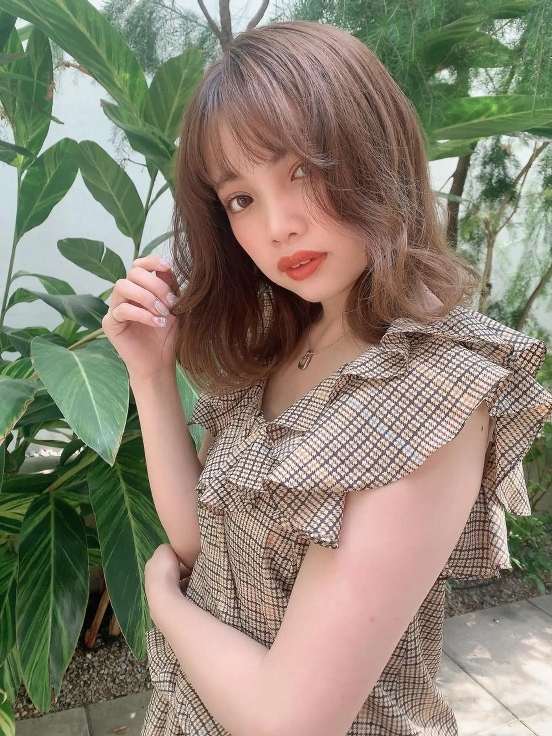 ミディアム カラー 透明感/オリーブ/ グレージュ/YUKAのヘアスタイル