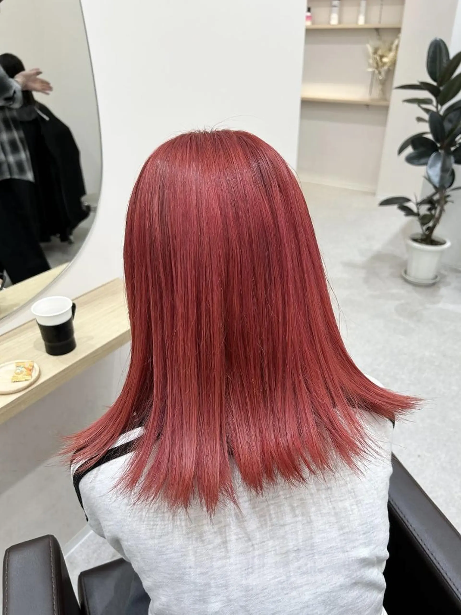 セミロング カラー ✨【公式】 juhl.横浜✨のヘアスタイル