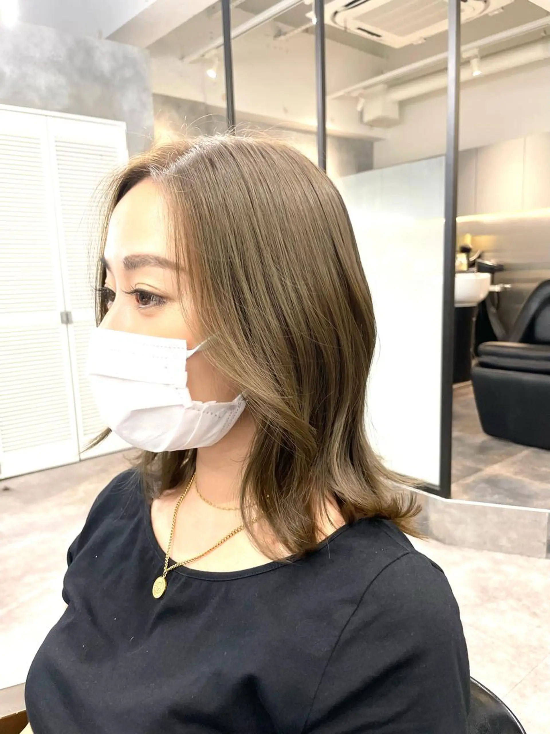 ミディアム カラー ヘアカラー トリートメント 色気レイヤー& ショートはお任せ🌟のヘアスタイル