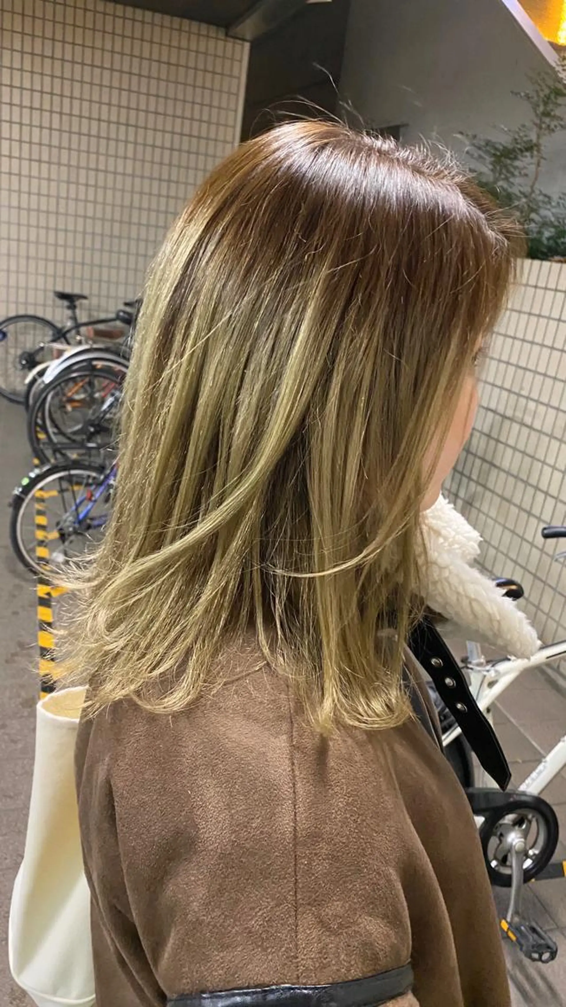 ミディアム カラー kyo kaの眉毛・アイブロウイメージ