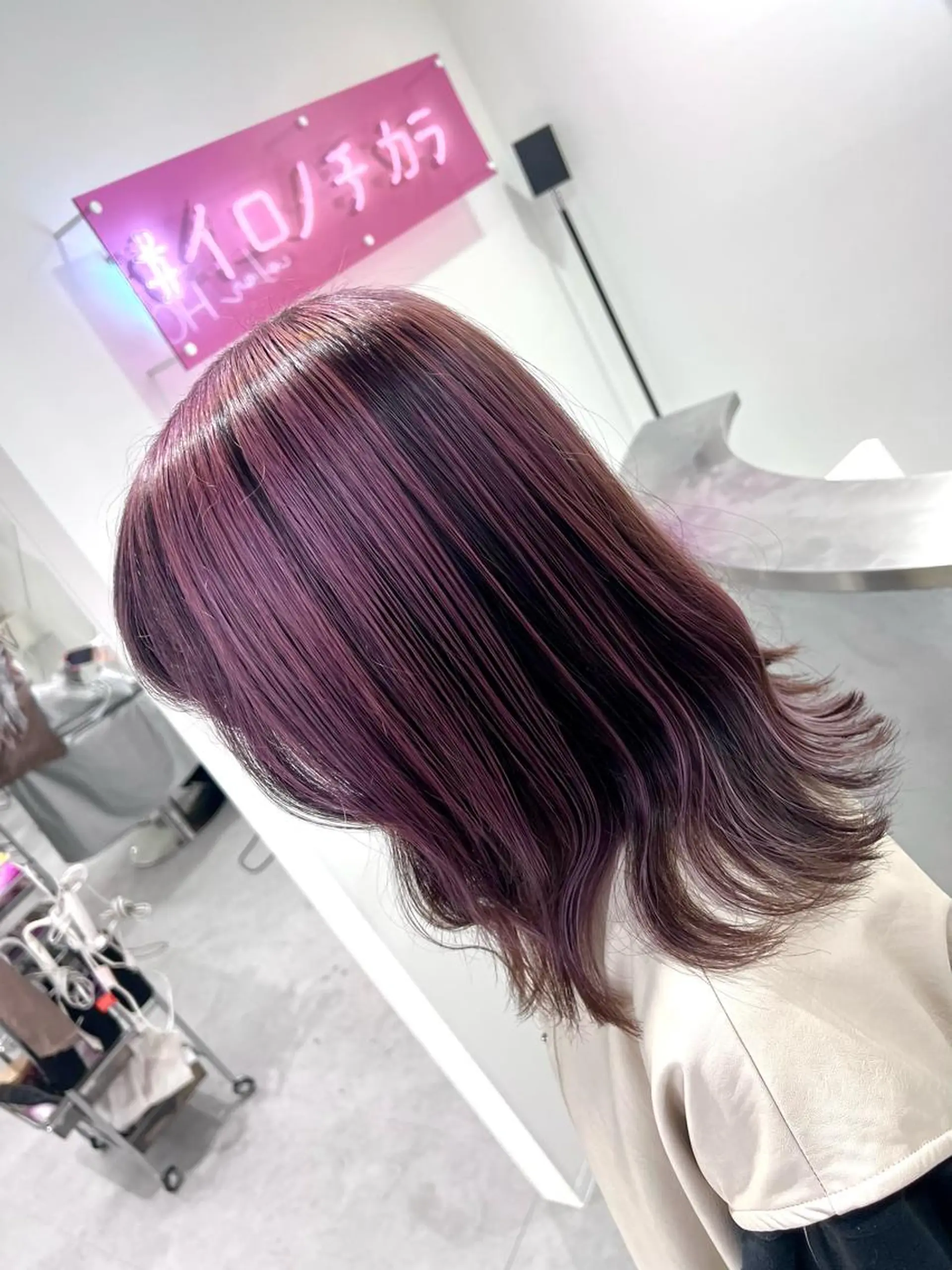 セミロング カラー ピンクカラー Iris所属・ハイトーン特化サロン 💎MOCA💎のヘアスタイル