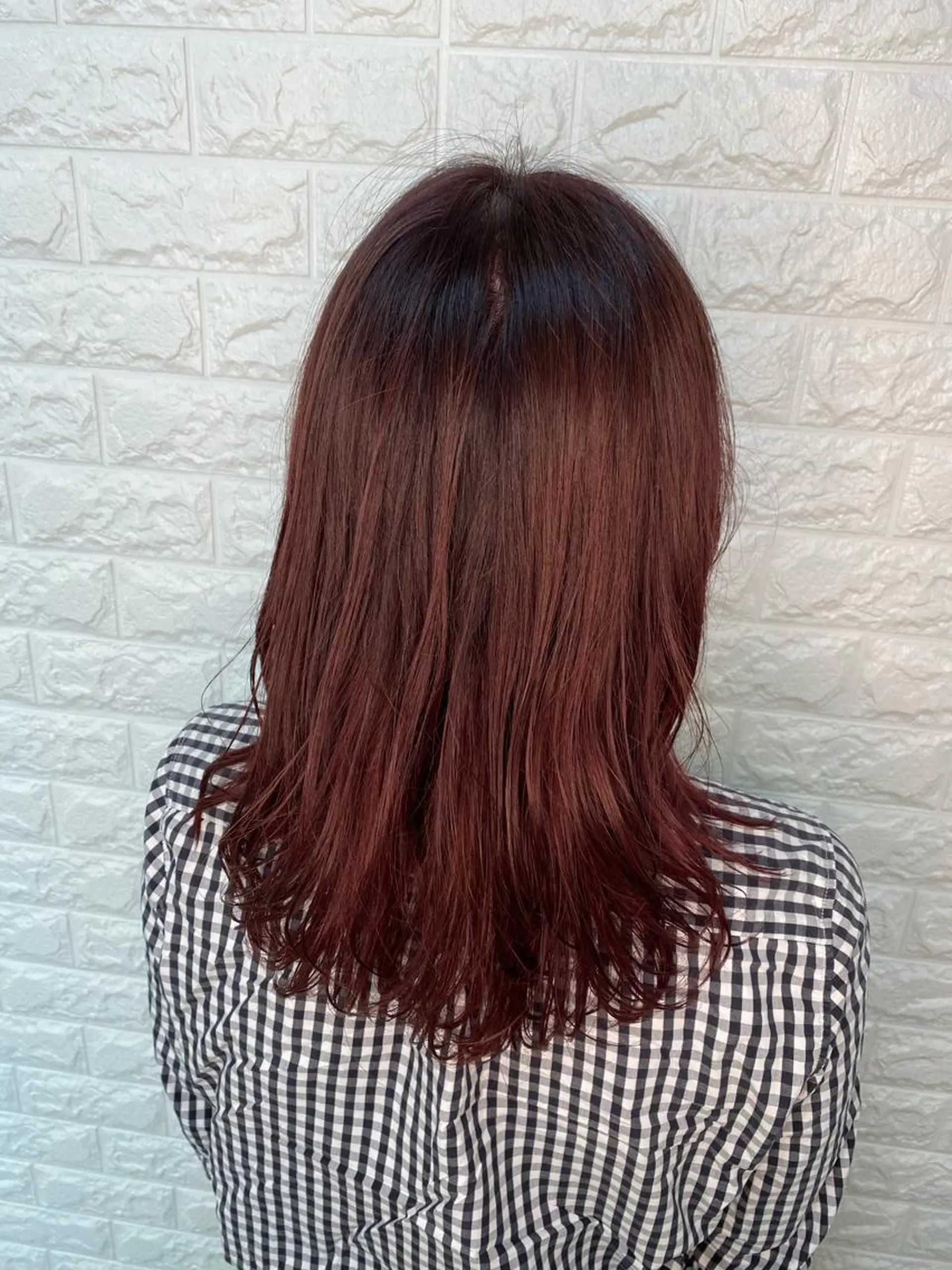 セミロング カラー ブリーチ ピンクカラー カット ヘアカラー トリートメント 金沢 広美のヘアスタイル