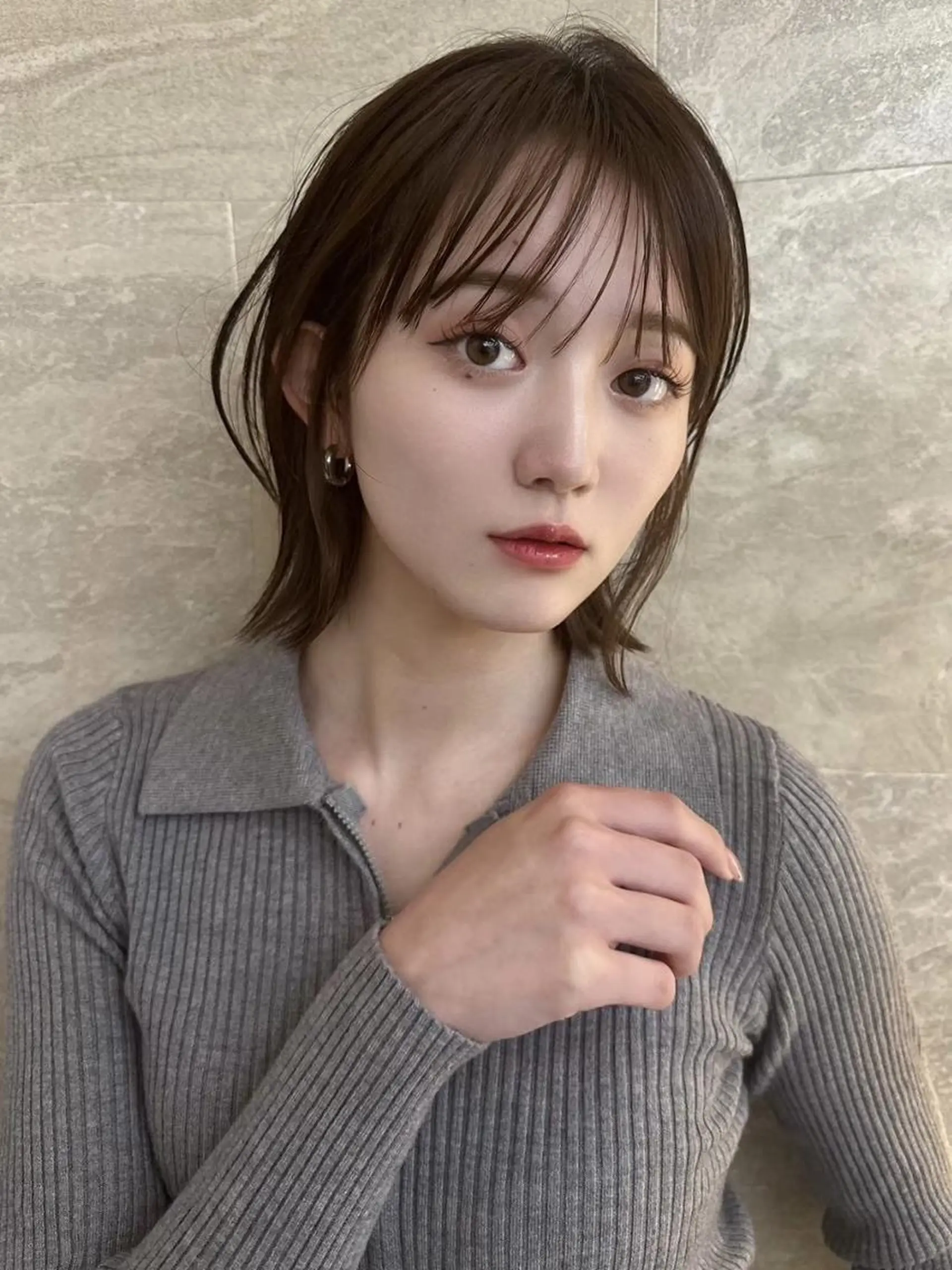 ミディアム カット ヘアカラー トリートメント ロンドガーネット /髪質改善/レイヤーのヘアスタイル