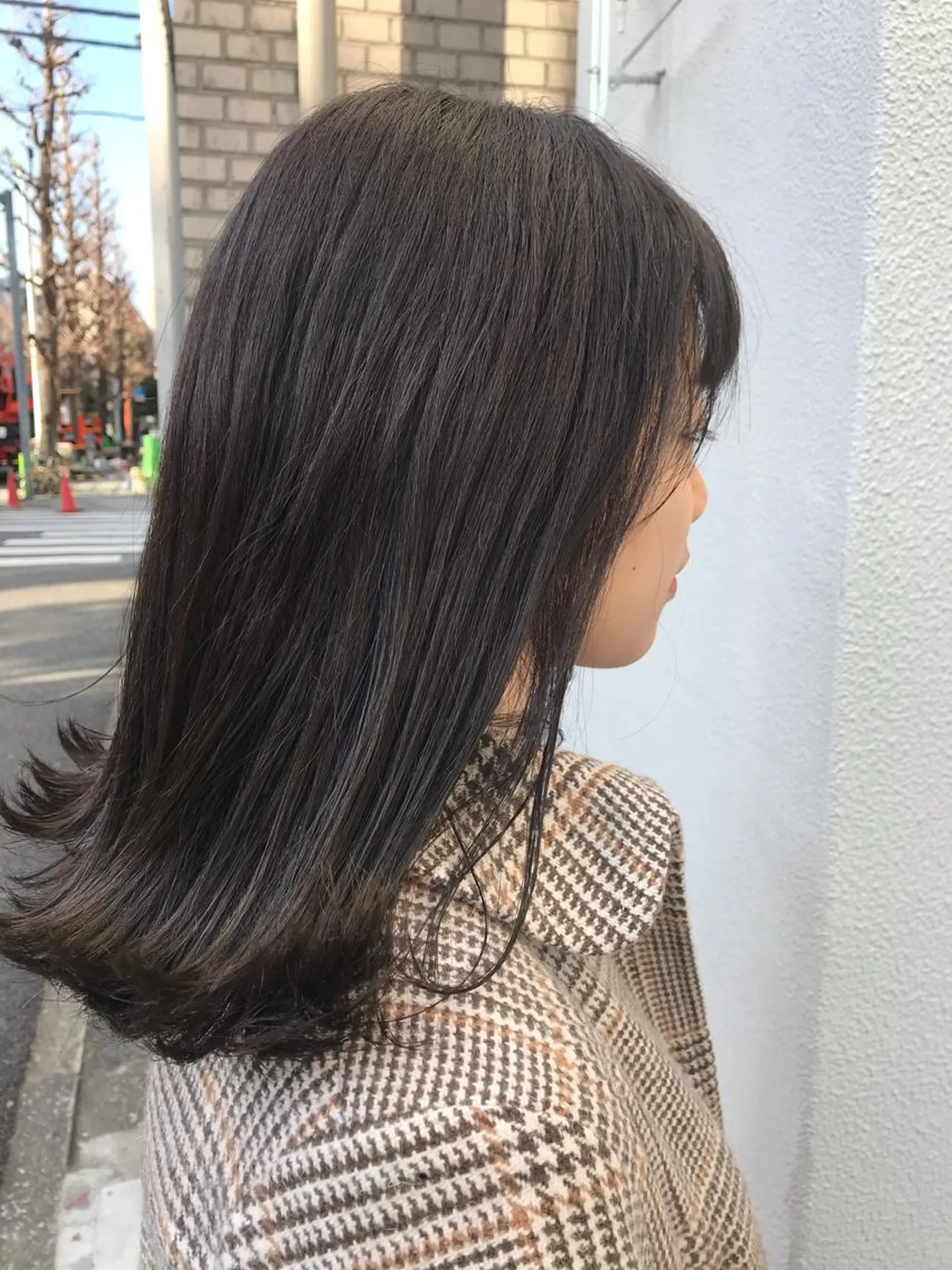 ミディアム カラー ヘアアレンジ アッシュ アッシュグレー アッシュグレージュ ブリーチ グレージュ moi-meme.soe所属・タナカ リナのヘアスタイル