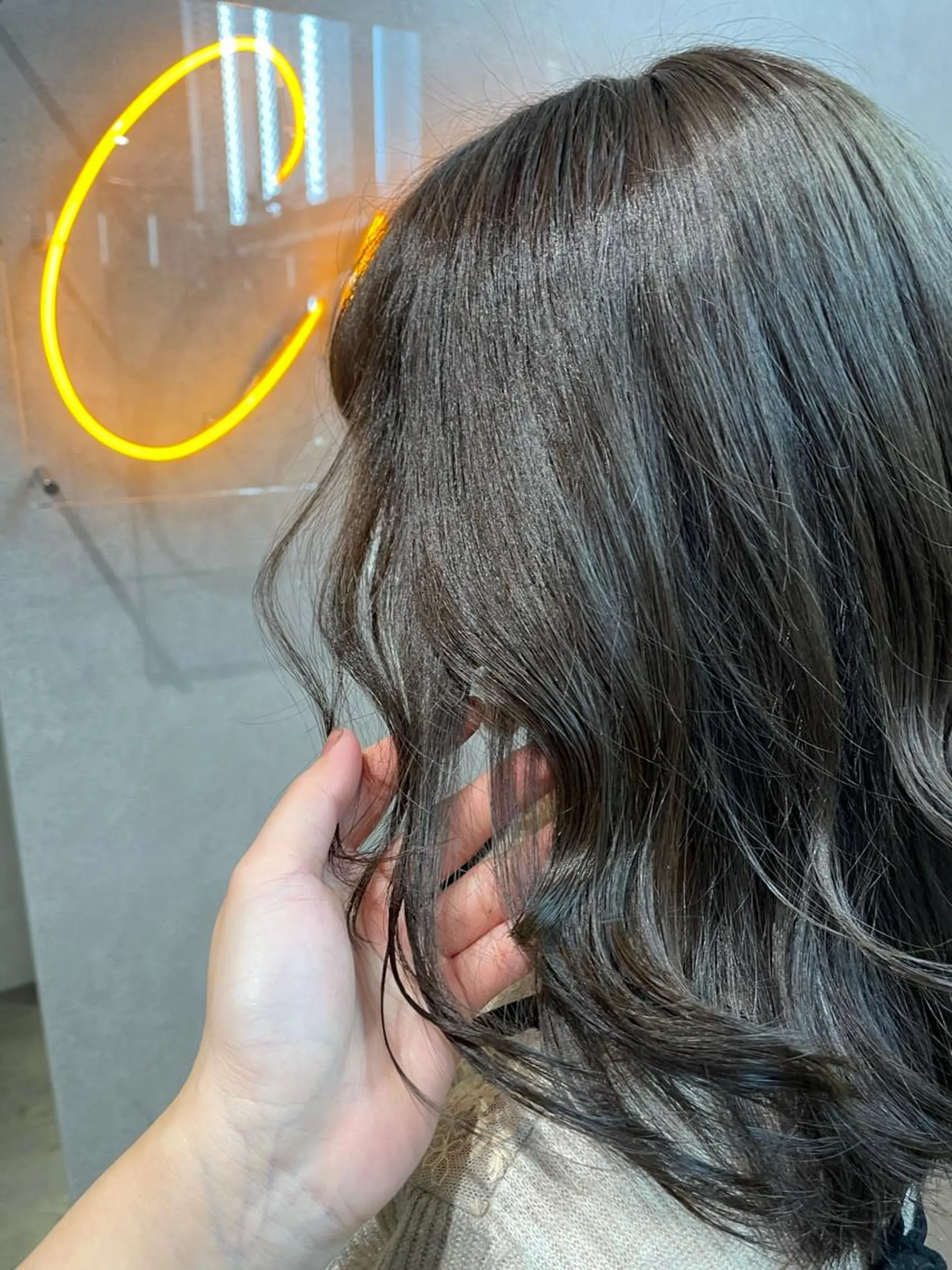 セミロング カラー 透明感カラー ヘアカラー ナチュラル透明感🌱 小山美樹子のヘアスタイル