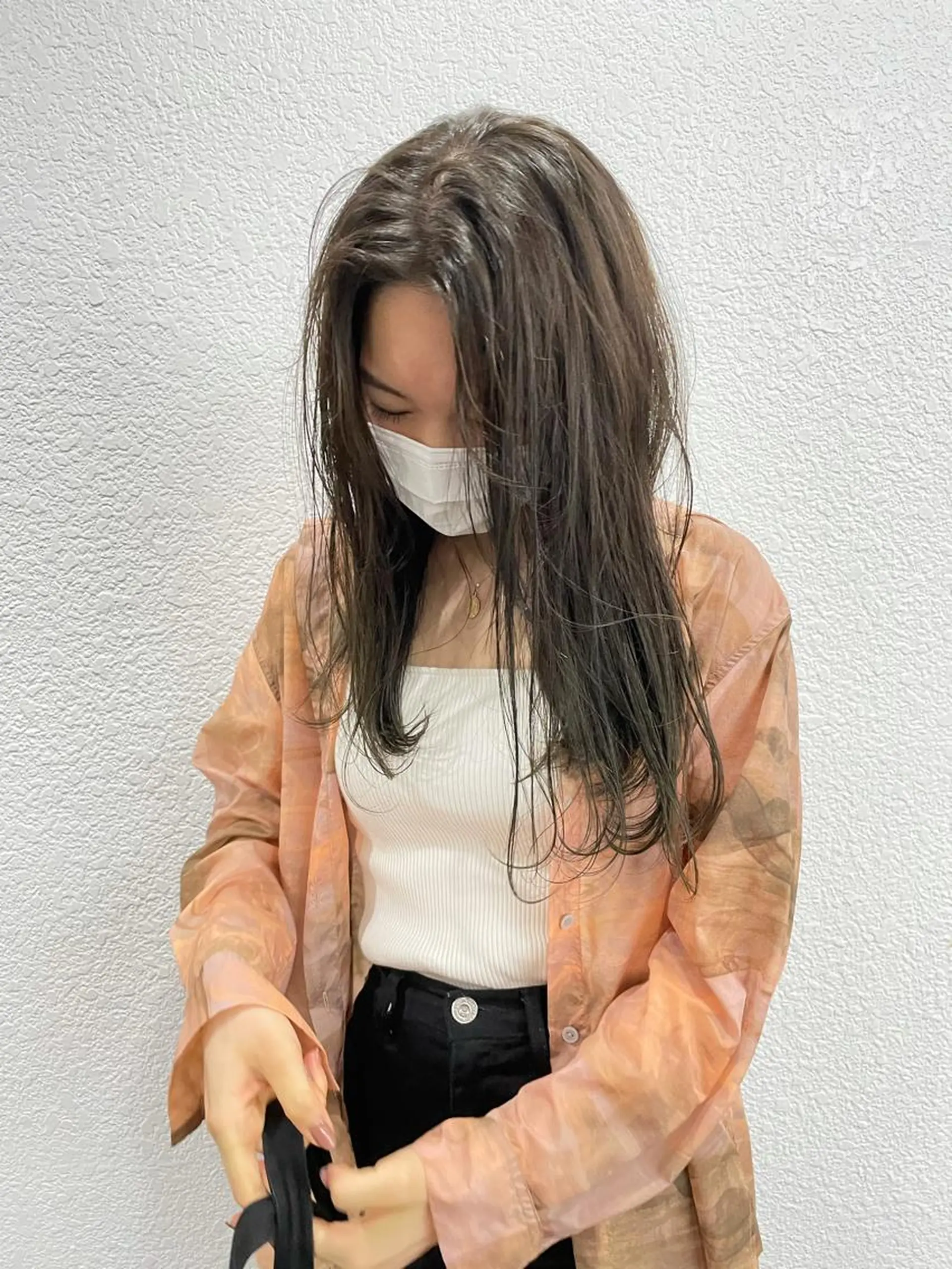 ロング 渋谷 留菜のヘアスタイル