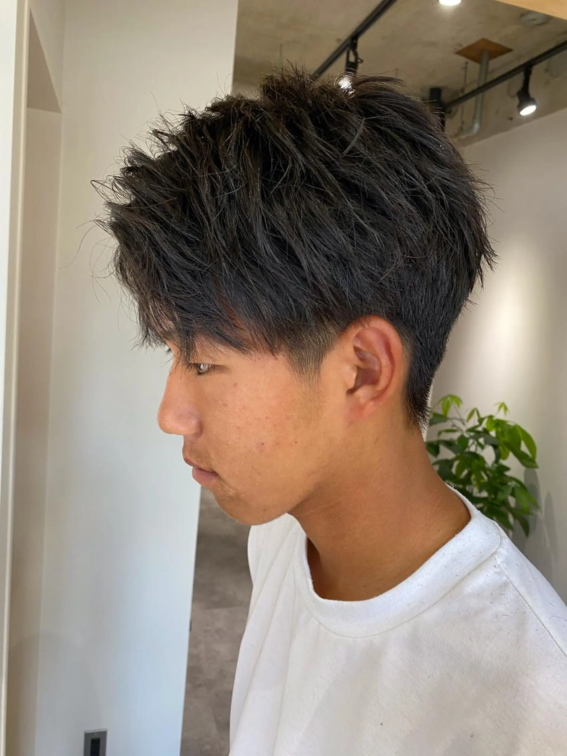 メンズ カット ヘアセット メンズブリーチカラー /パーマ ごーた立川のヘアスタイル