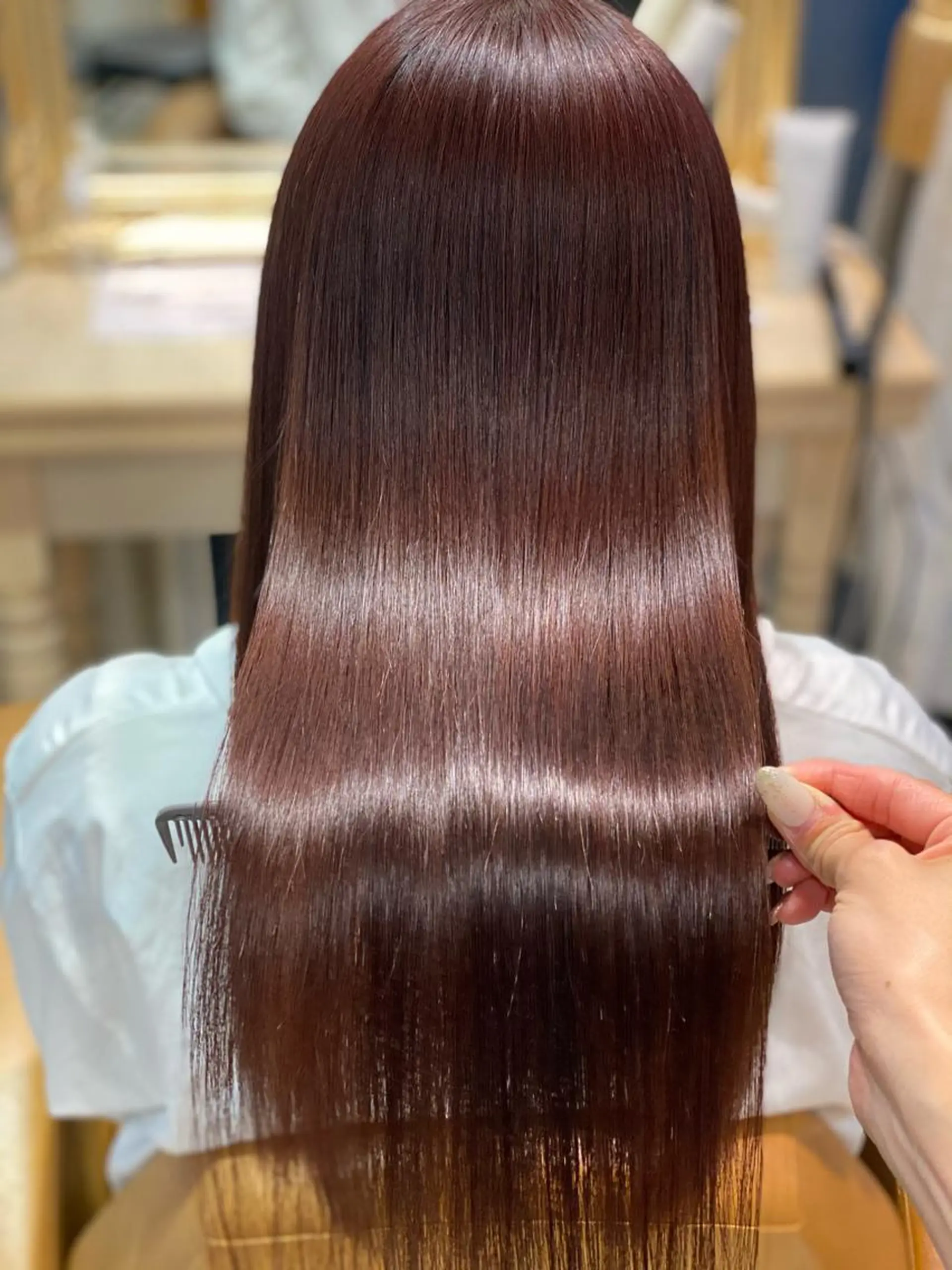 ロング ヘアカラー トリートメント 髪質改善　縮毛の達人 矢井由真のヘアスタイル