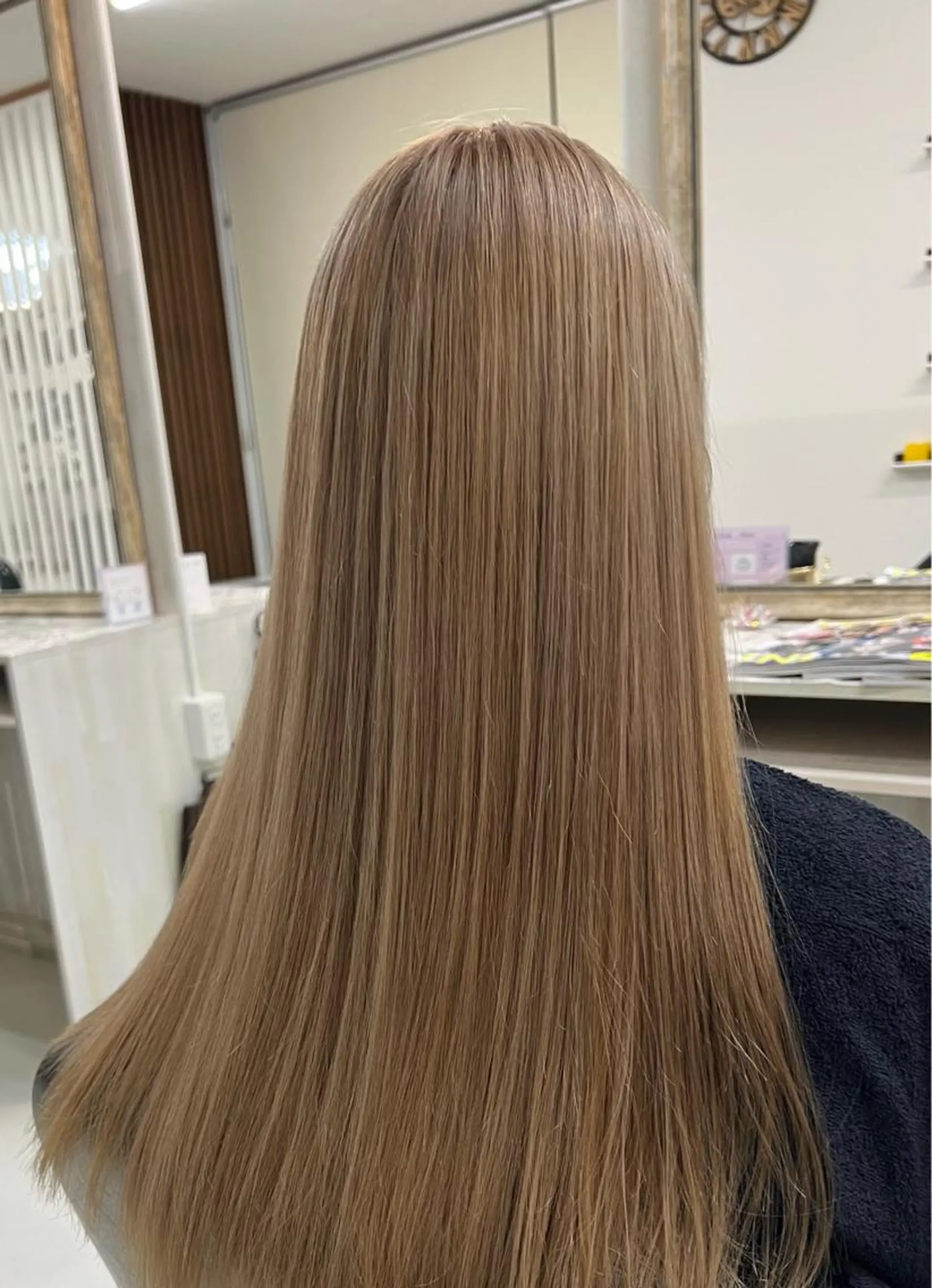 ロング カラー ハイトーンカラー KEN 🌟のヘアスタイル