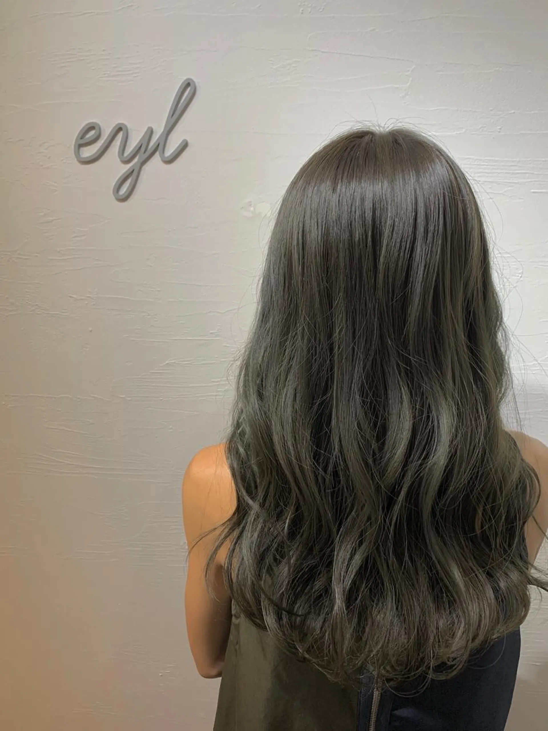 ロング カラー カット ヘアカラー トリートメント eyl〜エイル〜所属・💎赤み消しカラー 特化型デザイナー💎のヘアスタイル