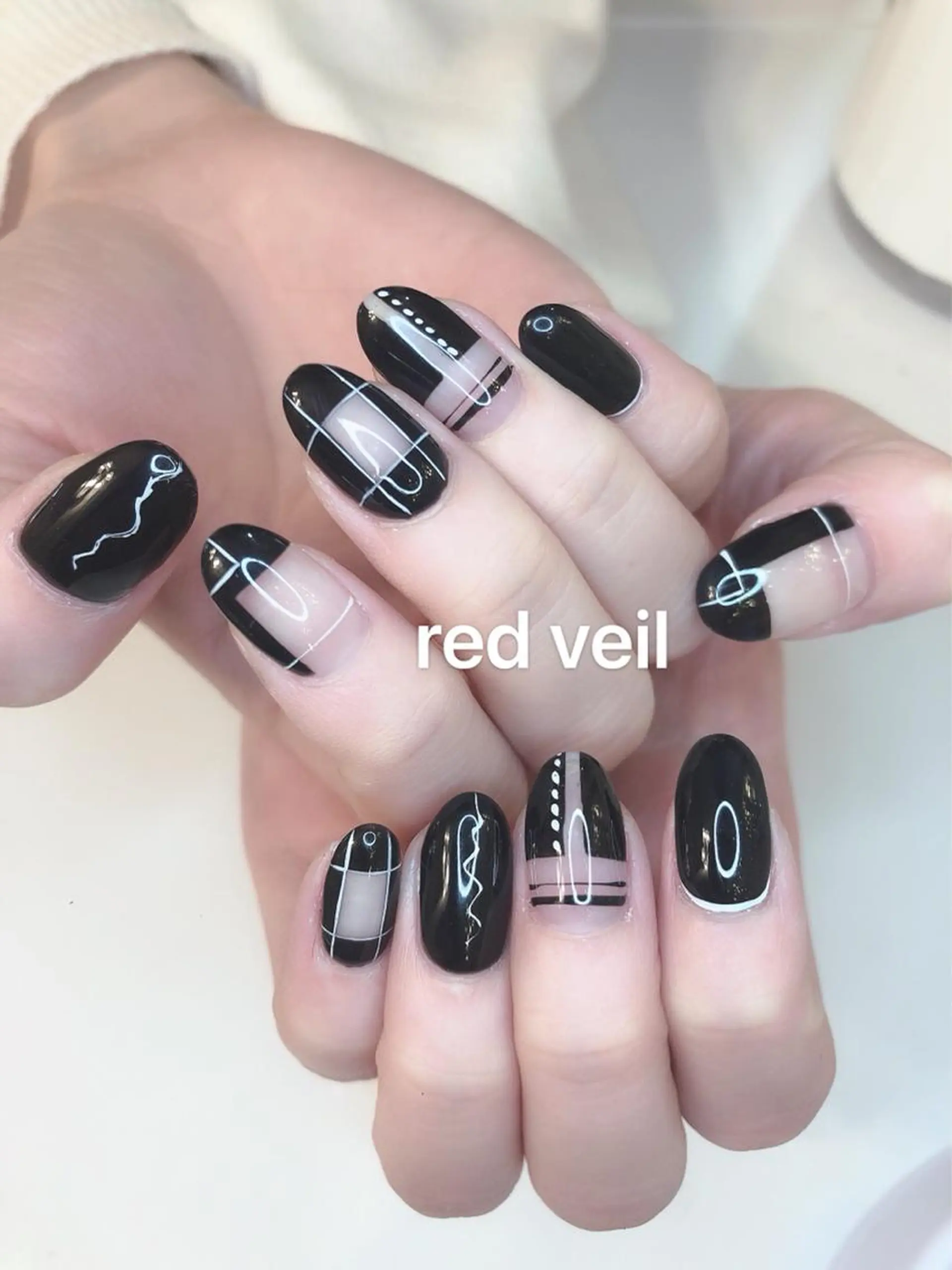 ミディアム ネイル ロングネイル 長さ出し専門 nynaのネイルデザイン