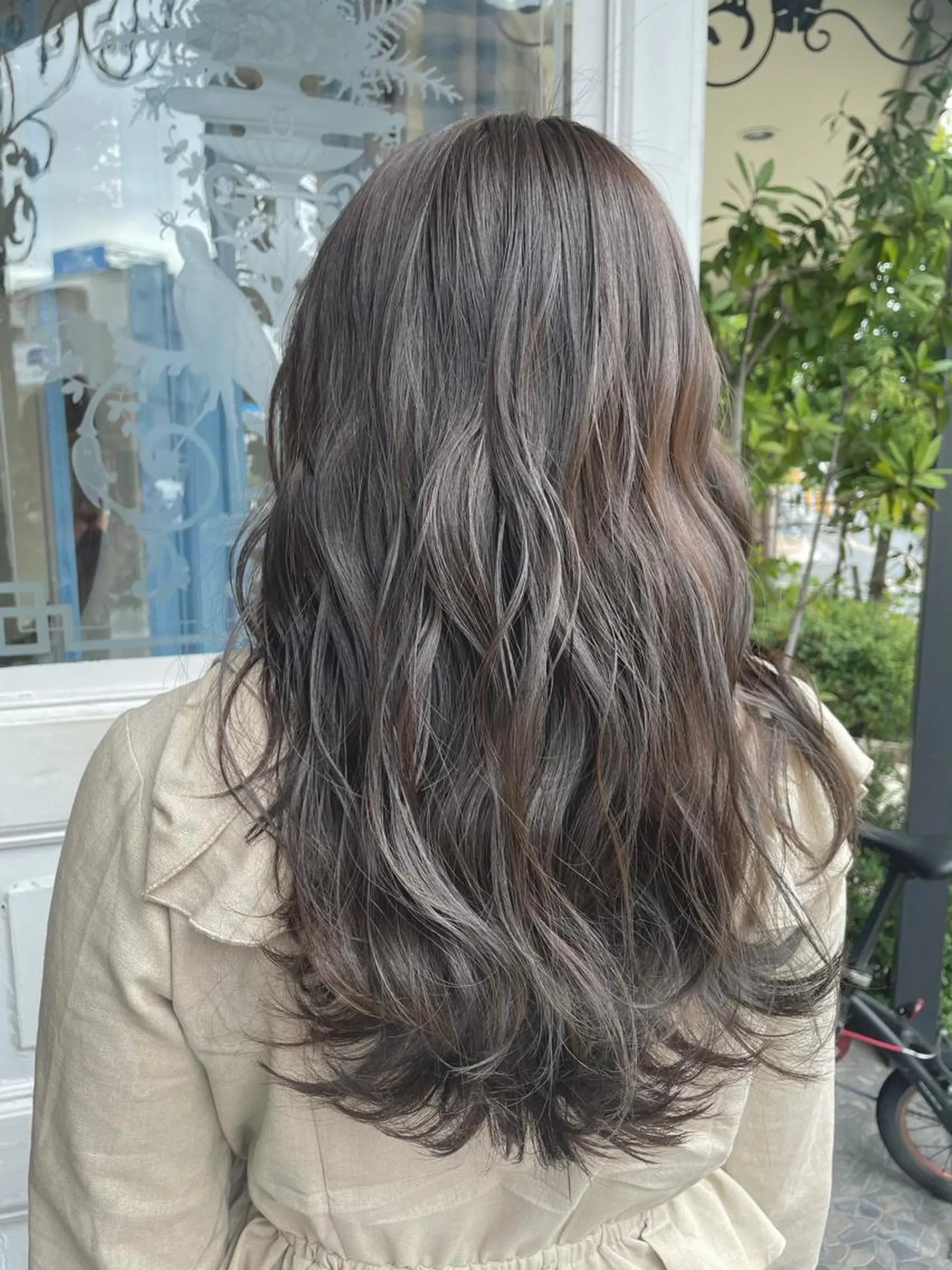 ロング カラー 渡辺 瑠美のヘアスタイル