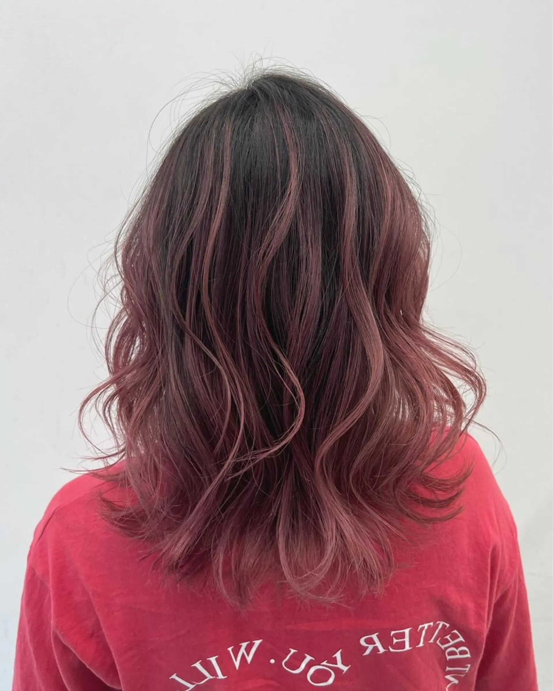 セミロング レイヤーカット 【公式】amble luxe池袋東口🩷のヘアスタイル