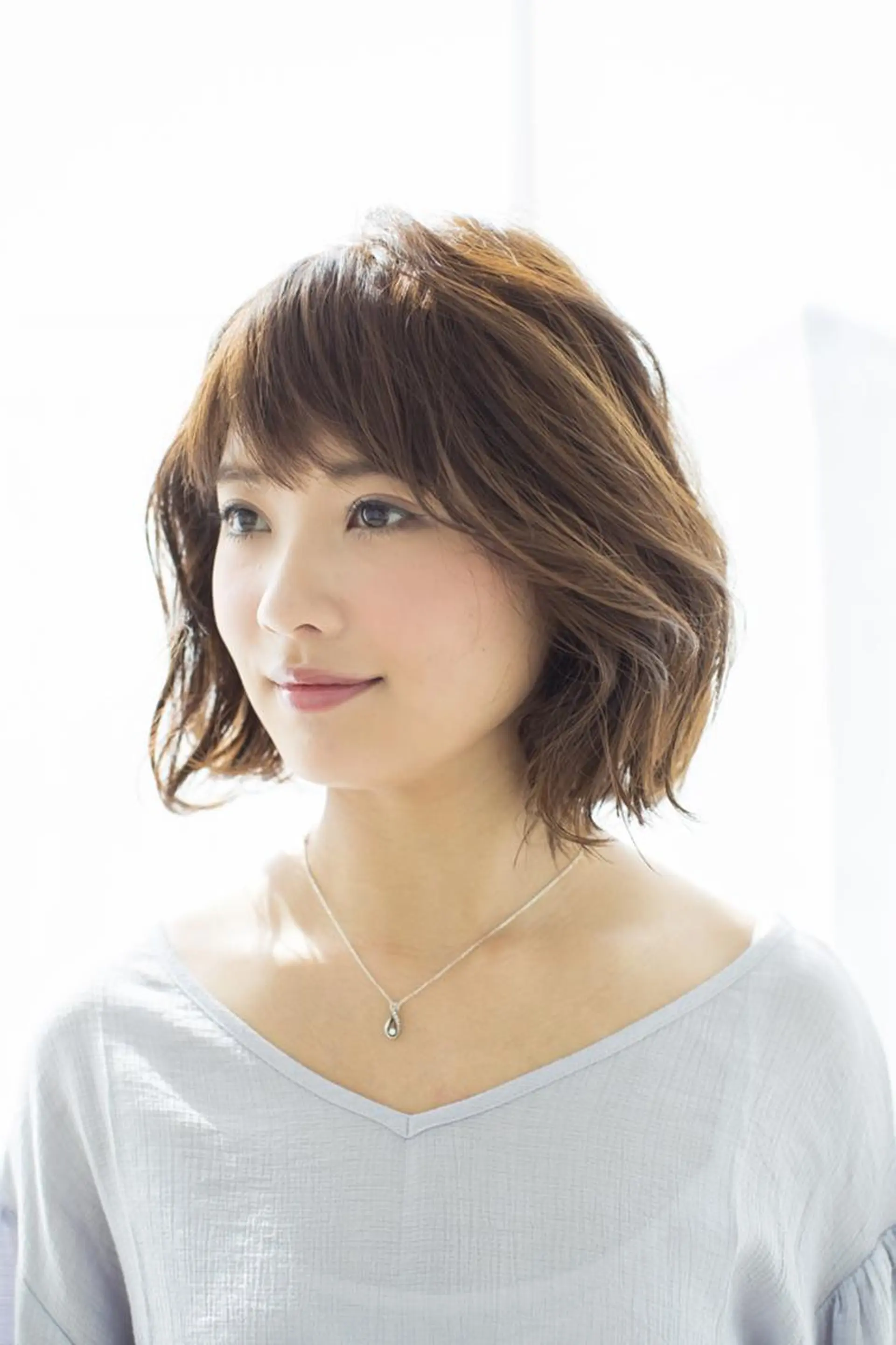 カラー 岩渕 由里香のヘアスタイル
