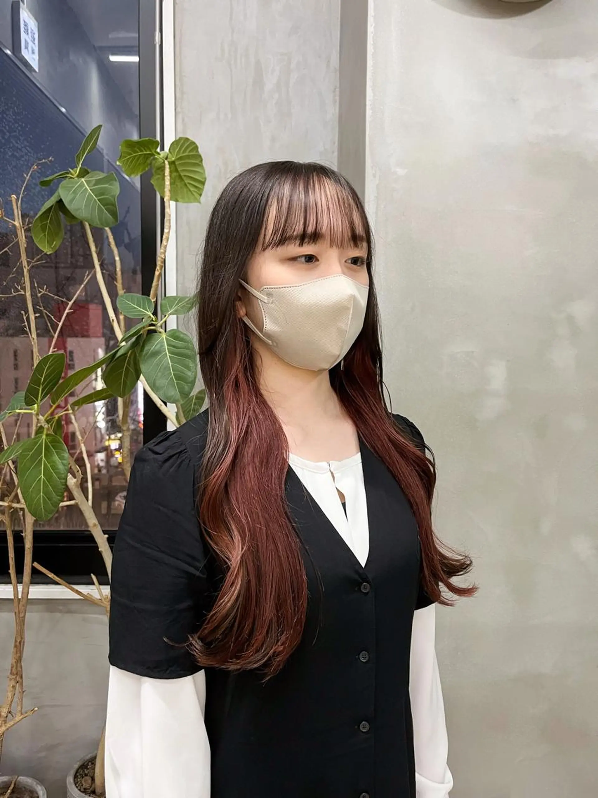 ロング カラー インナーカラー 村田 春歌のヘアスタイル