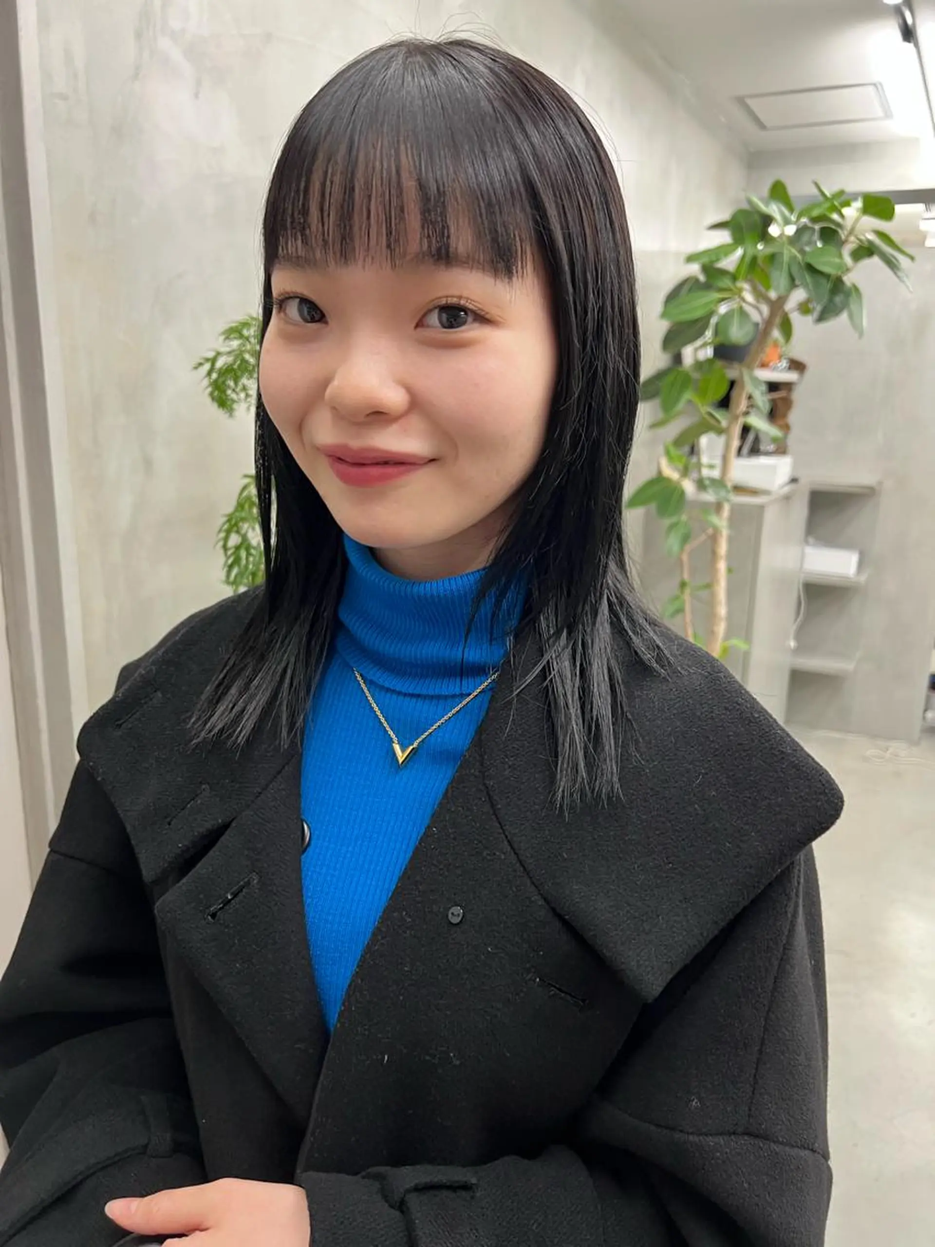 セミロング りん /ショート/ボブのヘアスタイル