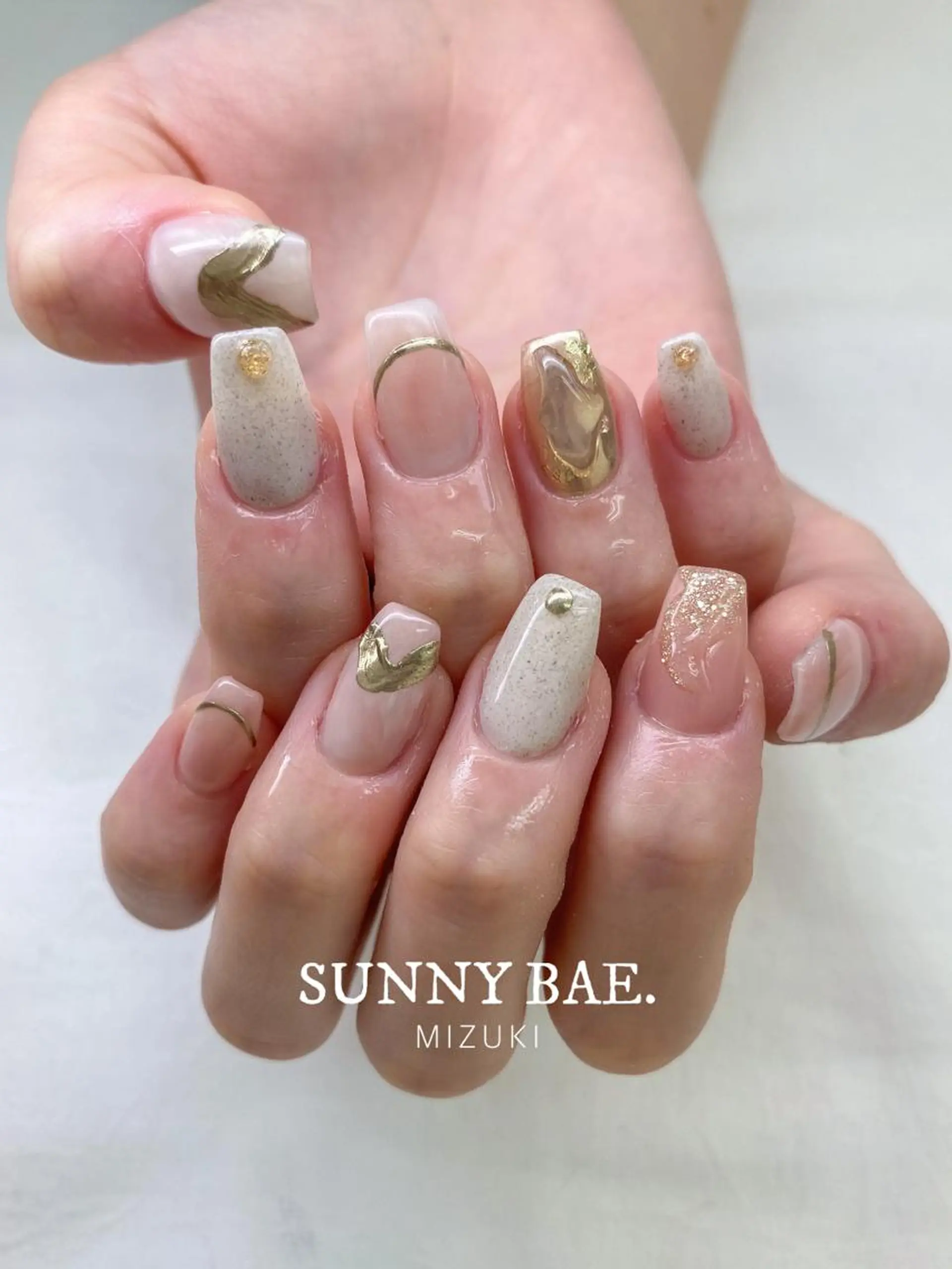 ネイル フレンチネイル ジェルネイル ミラーネイル ニュアンスネイル ピンク SUNNY BAE. 🌼MIZUKIのネイルデザイン