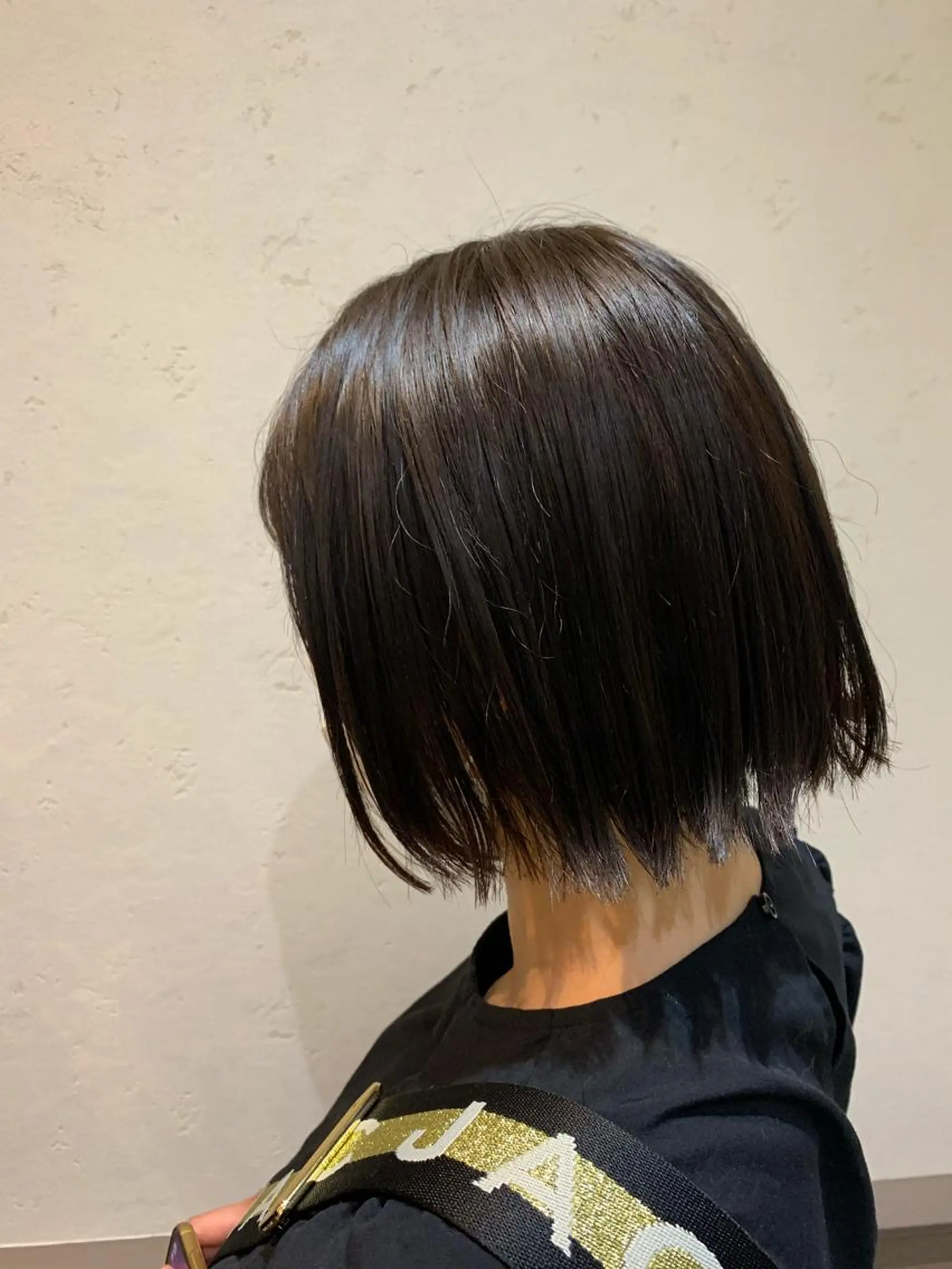 ショート ワンレンボブ アッシュ ボブ ショートヘア Petit Maison Tokyo所属・🦋ショートカット 🦋Yu-Kiのヘアスタイル