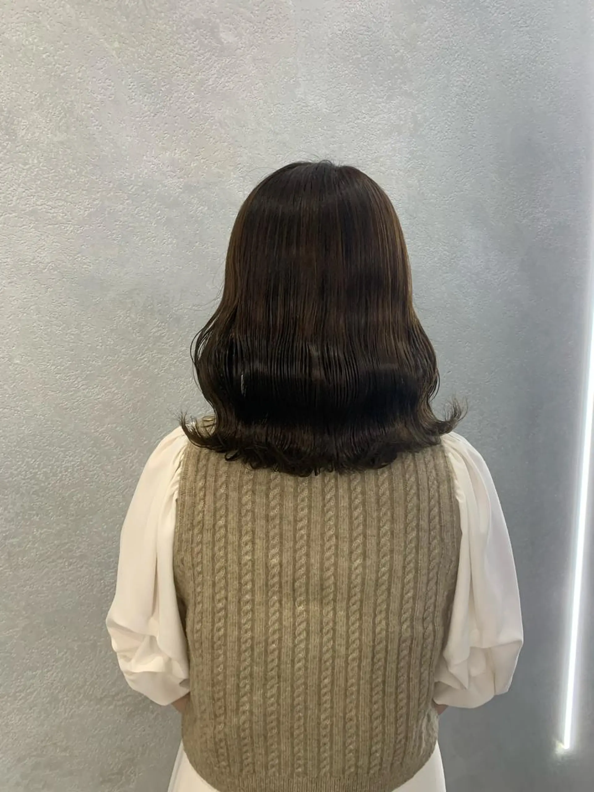 ミディアム カラー kanon hair所属・新木 愛花のヘアスタイル