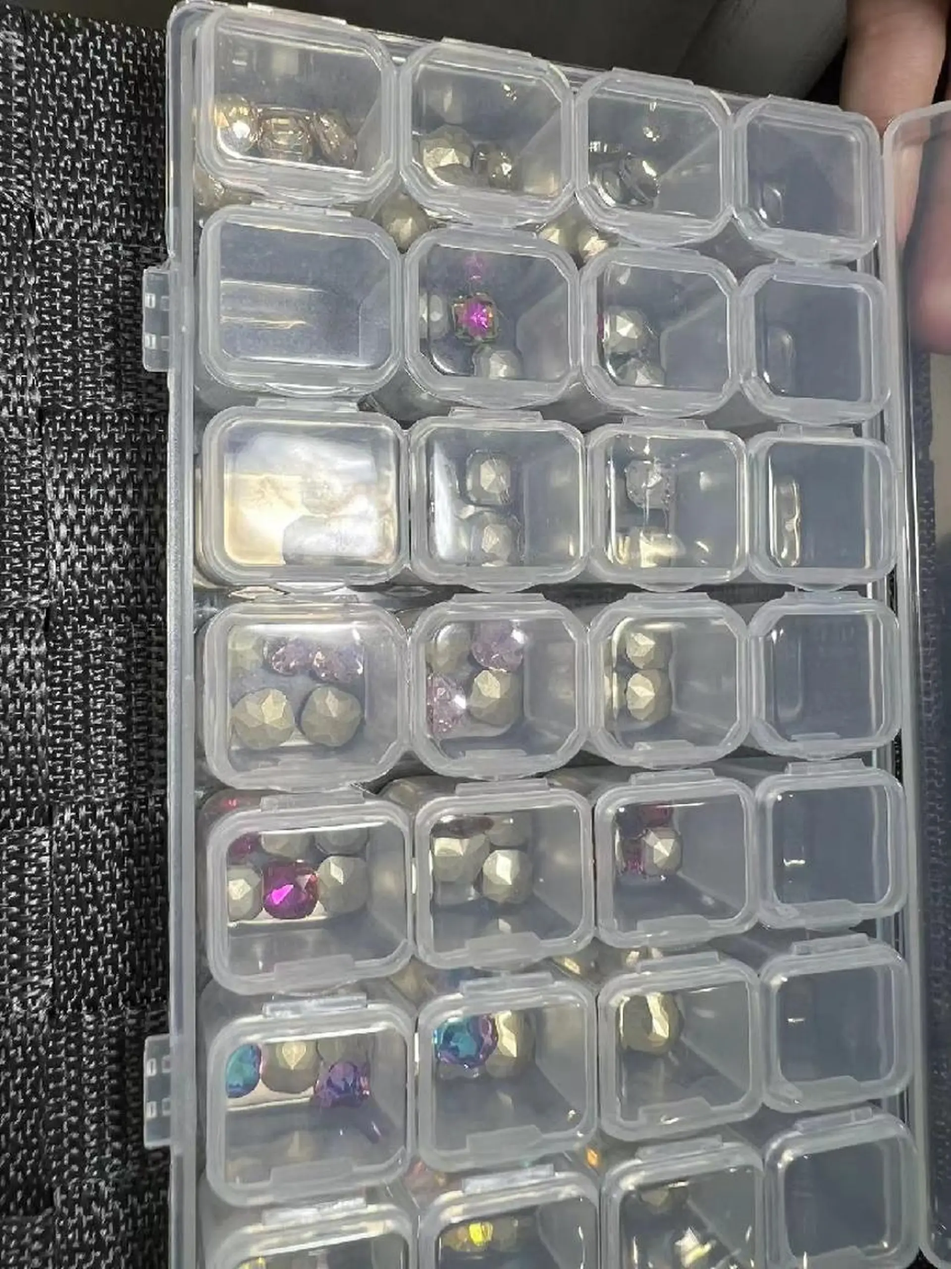 ネイル N. サロン所属・Theone栄店 田口のネイルデザイン