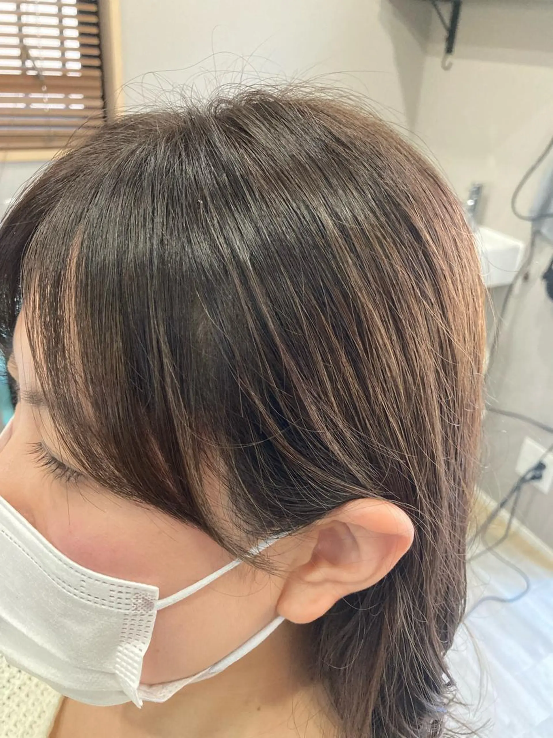 ロング 顔周りカット Hair room Leaのヘアスタイル