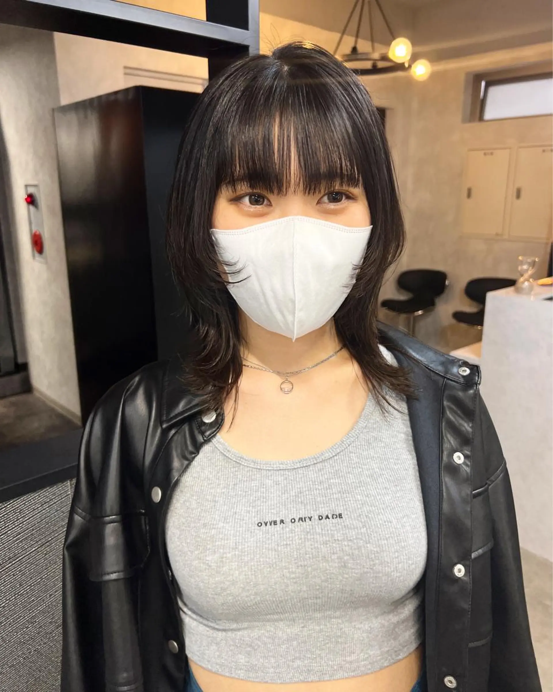 セミロング ブリーチ/ウルフ ハッシュカット/石山のヘアスタイル