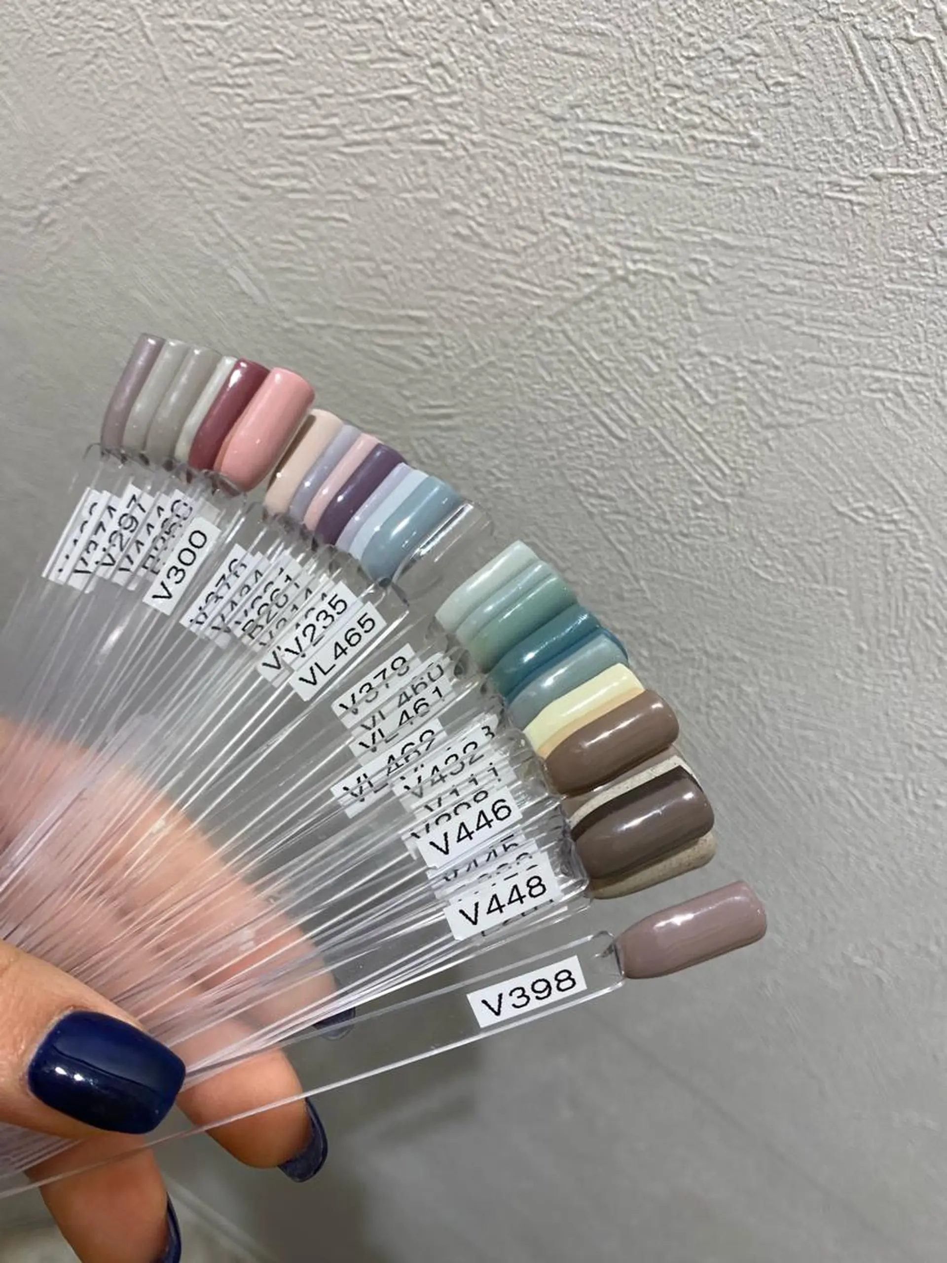 ネイル noir（ﾉｱｰﾙ） 豊田・岡崎￤airiのネイルデザイン