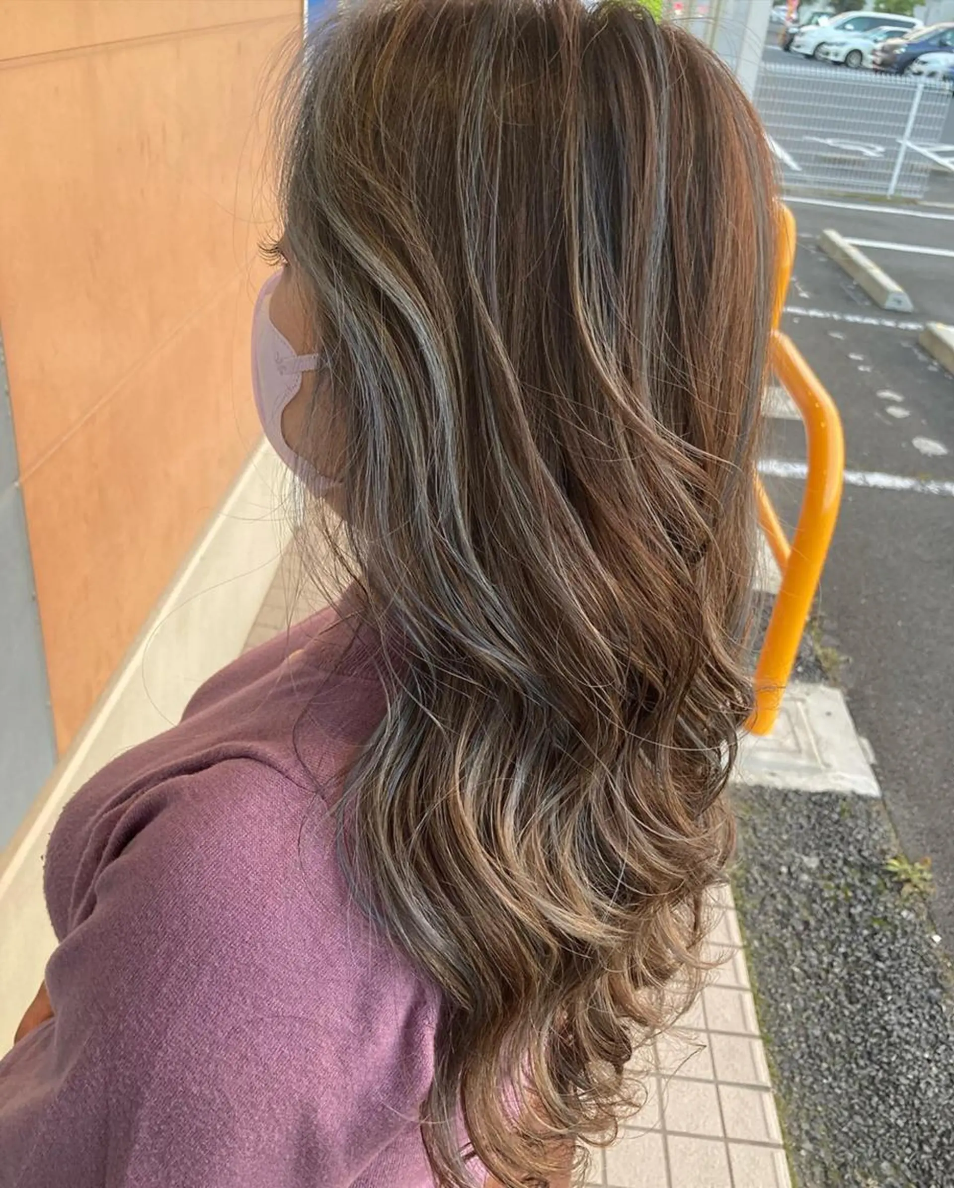 カラー ブリーチ ブルーカラー ハイライトカラー 髪質改善/透明感 カラー/内藤有須加のヘアスタイル