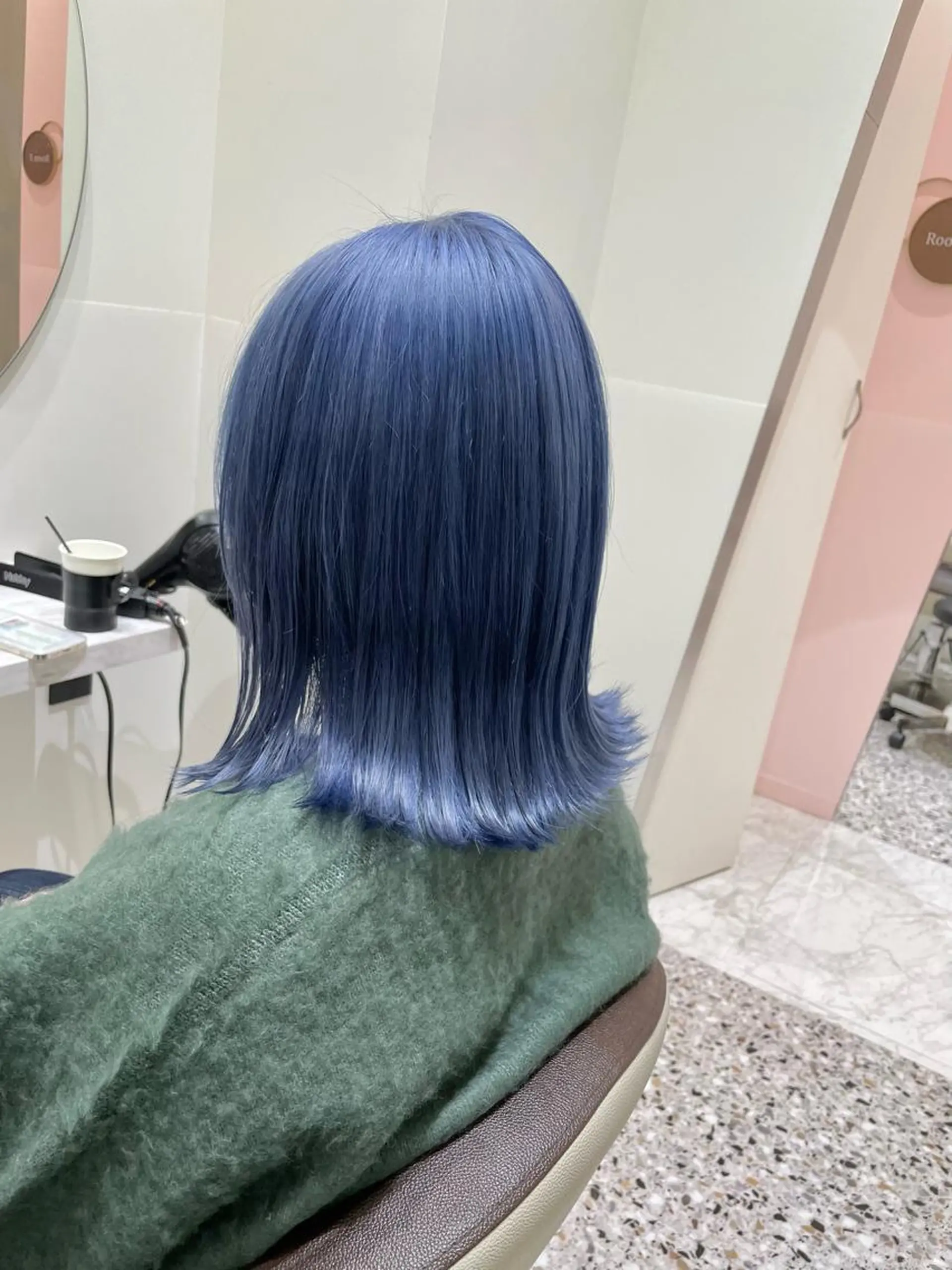 ミディアム ヘアカラー トリートメント レイヤー/ハッシュ 渋谷/サッタのヘアスタイル