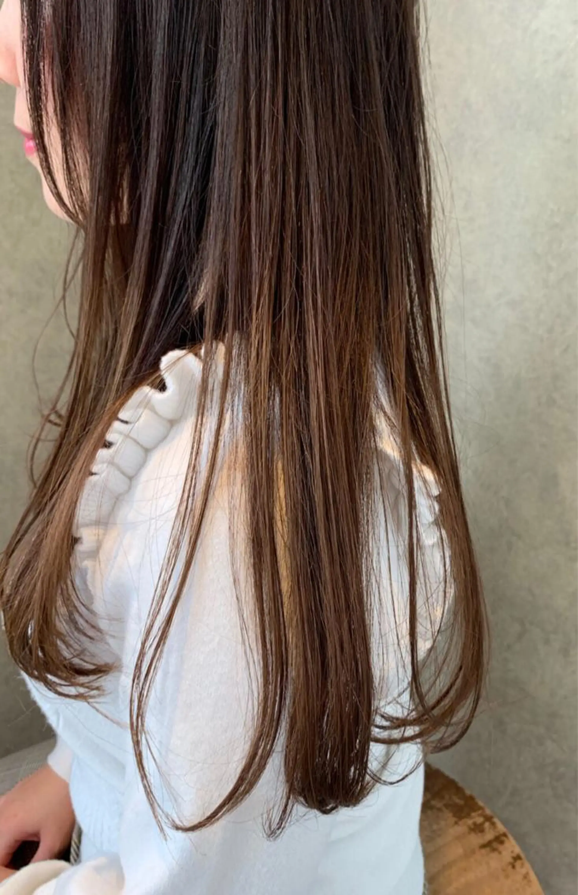 ロング カラー ヘアアレンジ カット トリートメント ROOTS martinのヘアスタイル