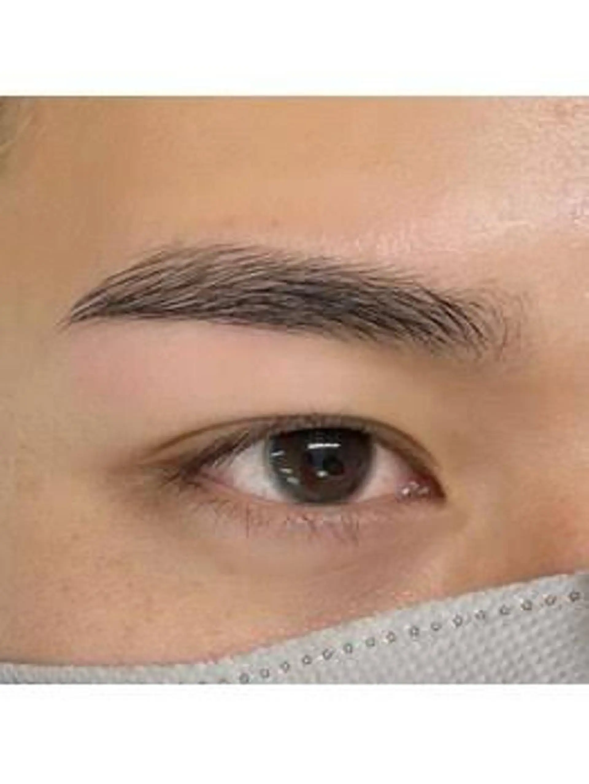 アイブロウ 眉毛専門サロンecarg(エサージュ)横浜店所属・エサージュ横浜店 日下春香のマツエク・マツパデザイン