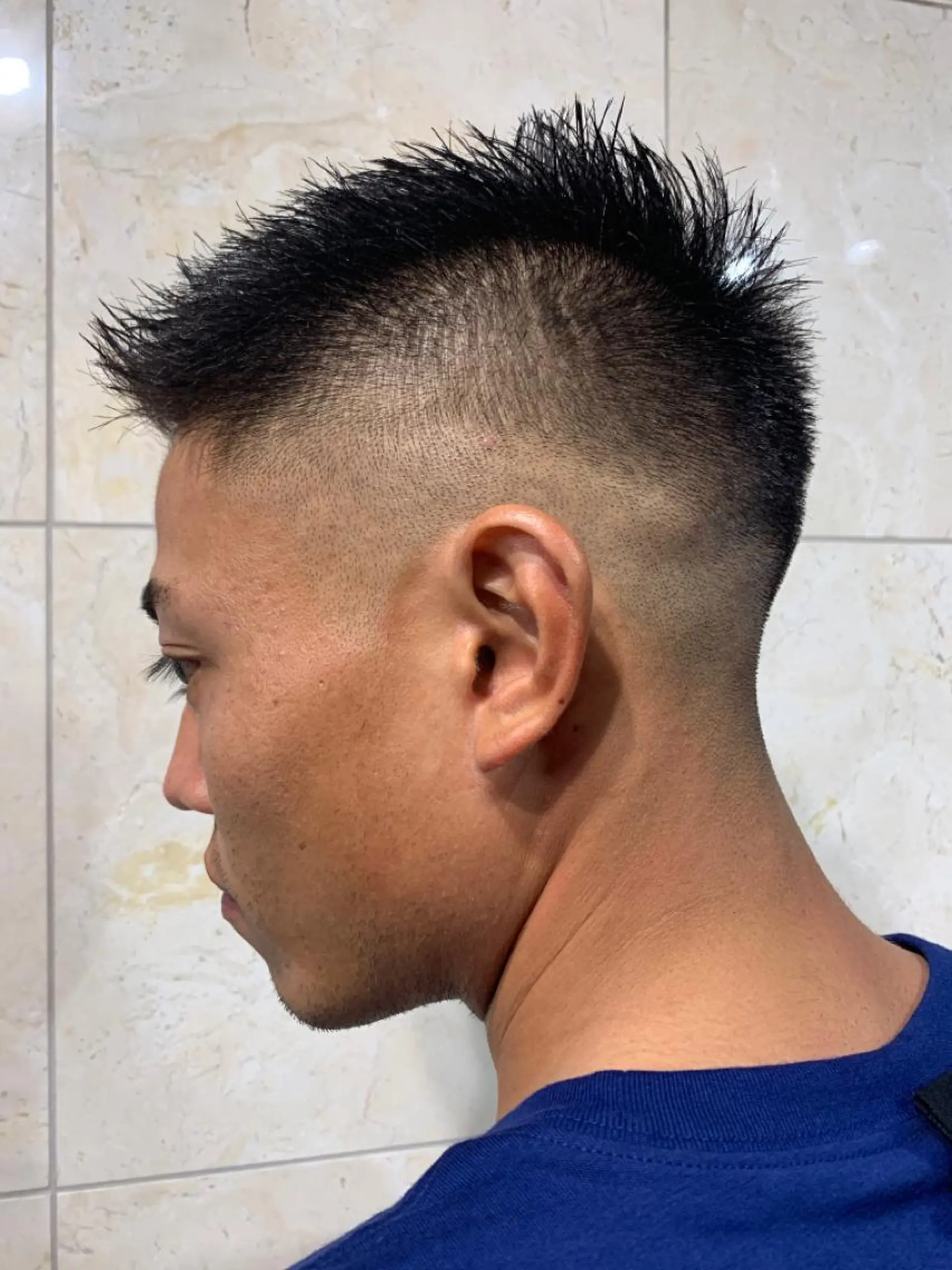 ショート メンズ ビジネス フェードカット スキンフェード ショートヘア 清水　仰士 ROW町田のヘアスタイル