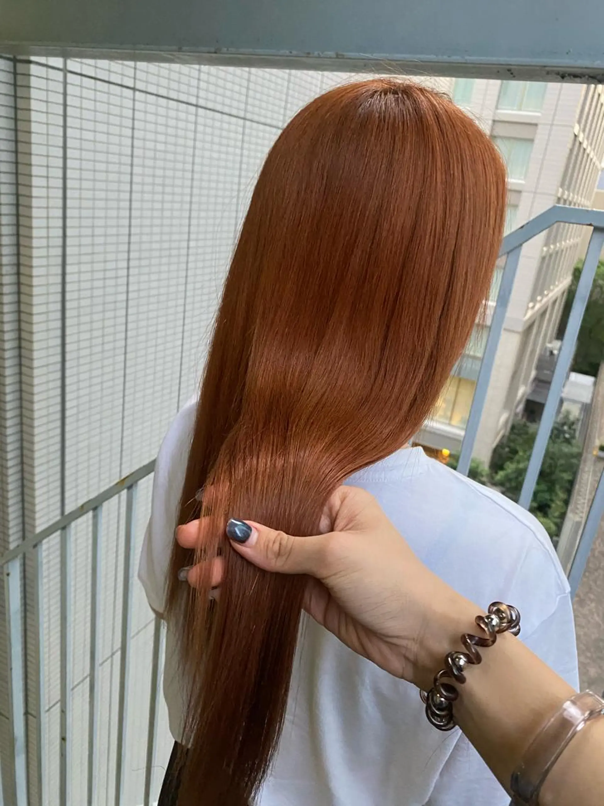 ロング カラー カット ヘアカラー 梅田ハイトーン チダ ヒナノのヘアスタイル