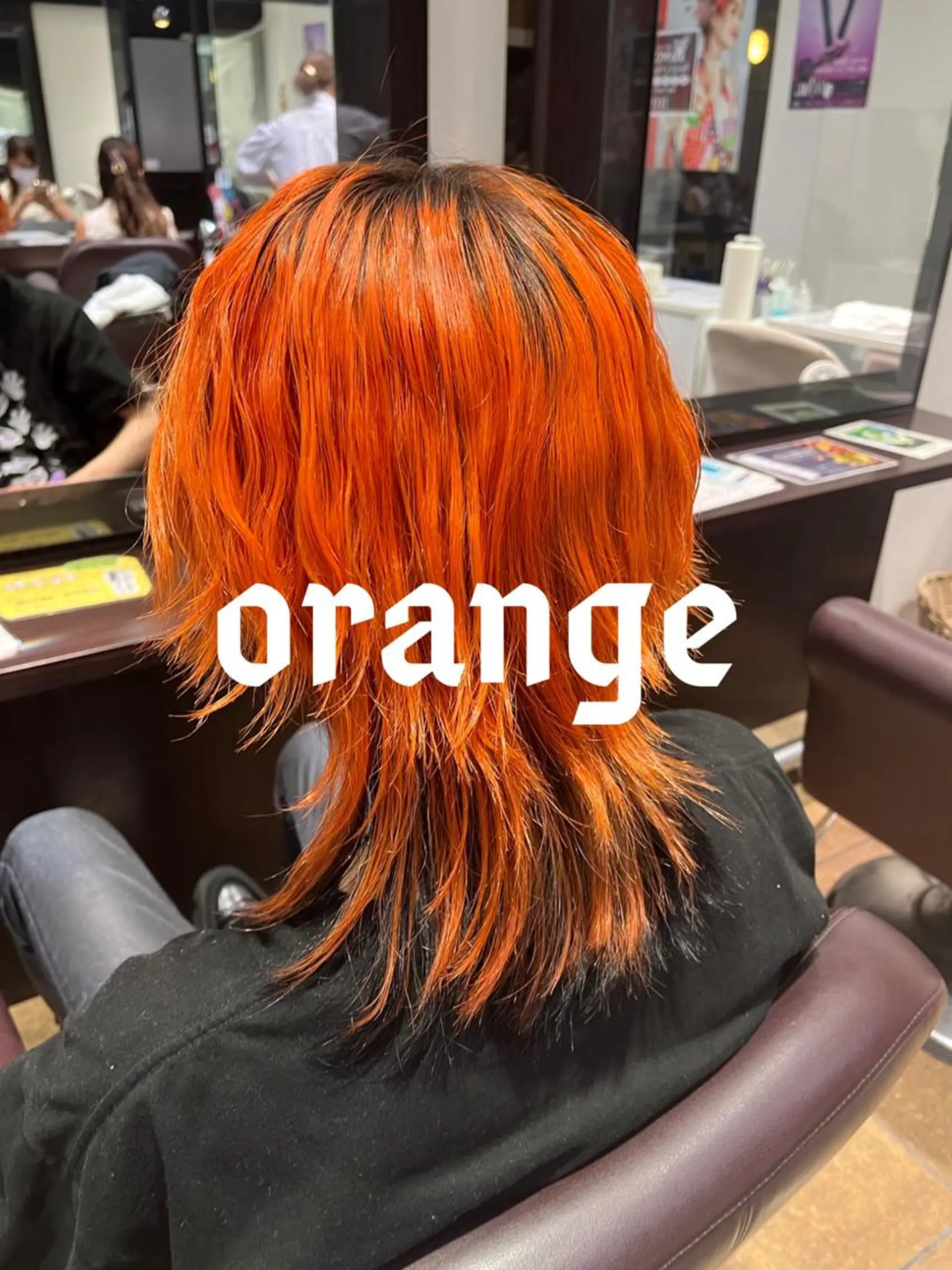 ミディアム カラー メンズ メンズブリーチ メンズハイライト メンズハイトーン メンズインナーカラー メンズウルフカット カット ヘアカラー トリートメント 🥇メンズパーマ /縮毛矯正/木村神心のヘアスタイル