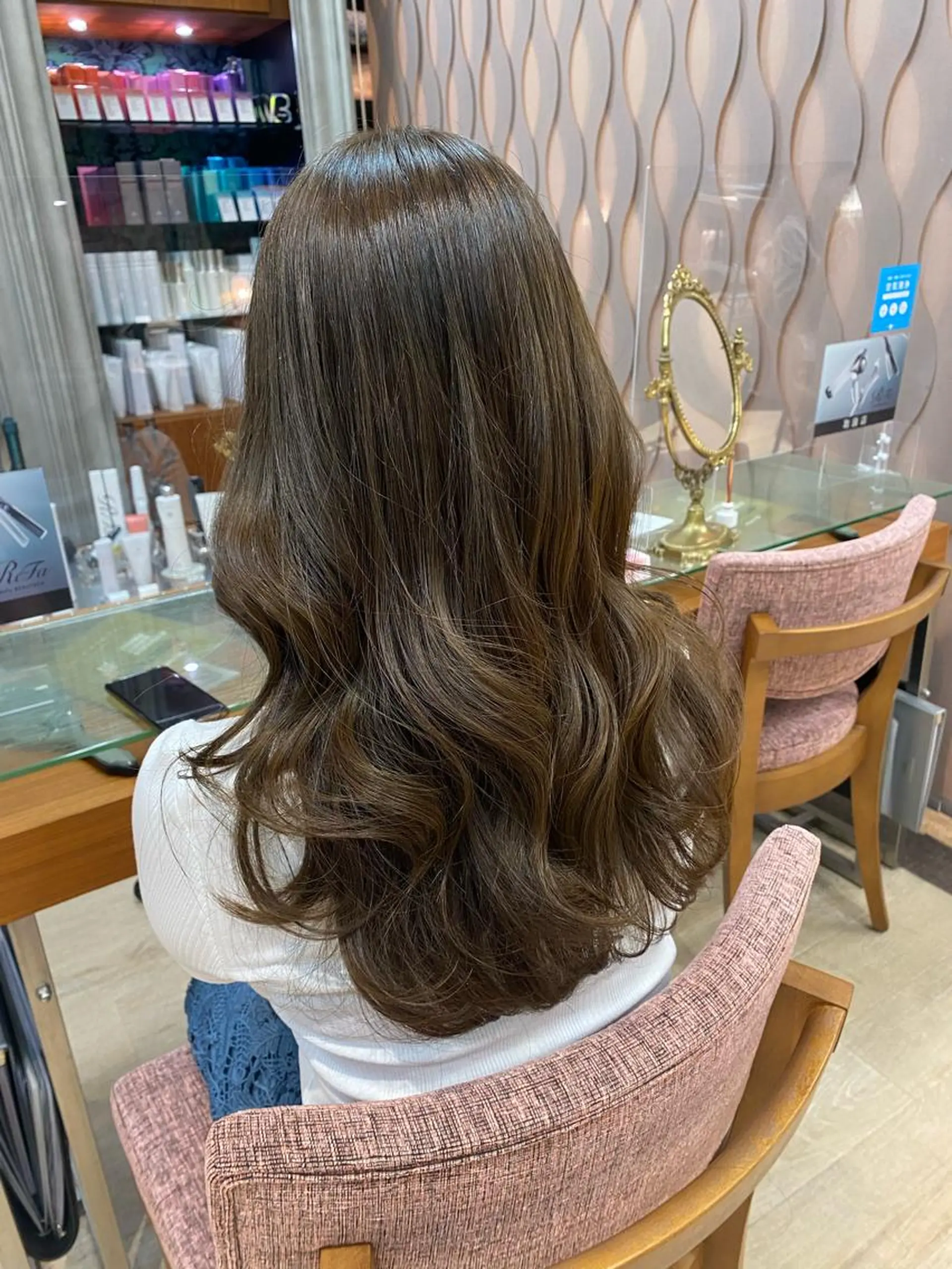 ロング カラー ヘアアレンジ 'AXIS nagoya所属・'AXIS江森 美空のヘアスタイル