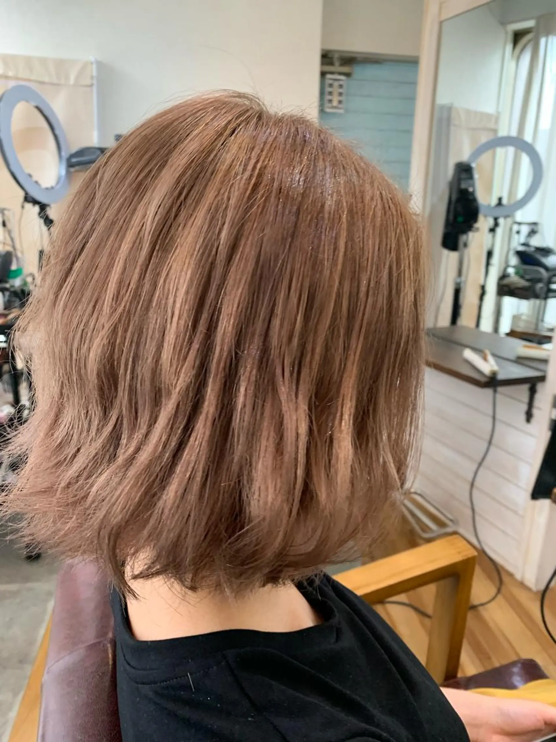 ショート ミルクティーブラウン ヘアカラー CECIL hair なんば店所属・メンズパーマ 艶髪☆店長☆有馬のヘアスタイル