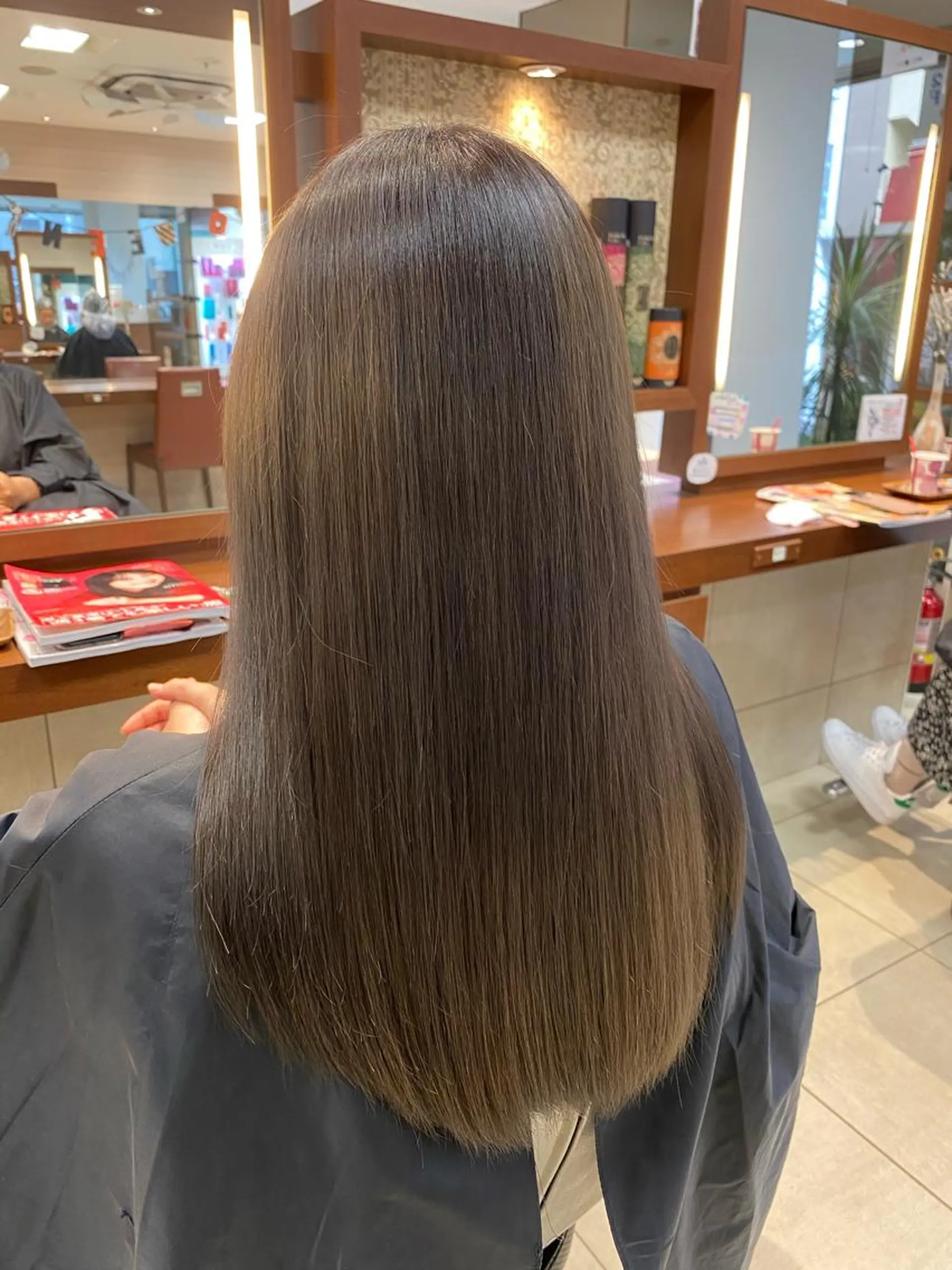 セミロング ブリーチ指名No.1 Daikiのヘアスタイル