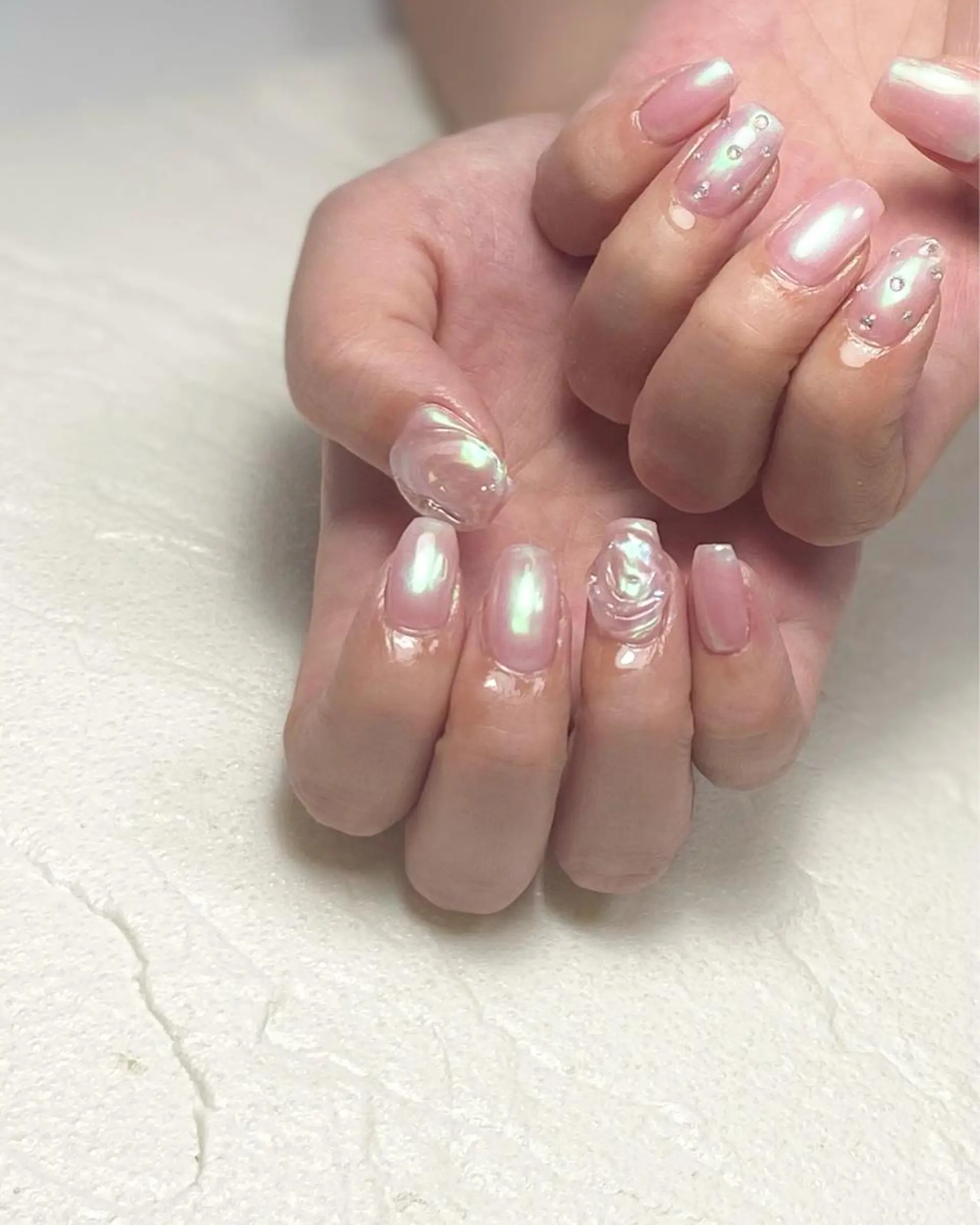 ショート ネイル オーロラネイル 山崎 怜のネイルデザイン