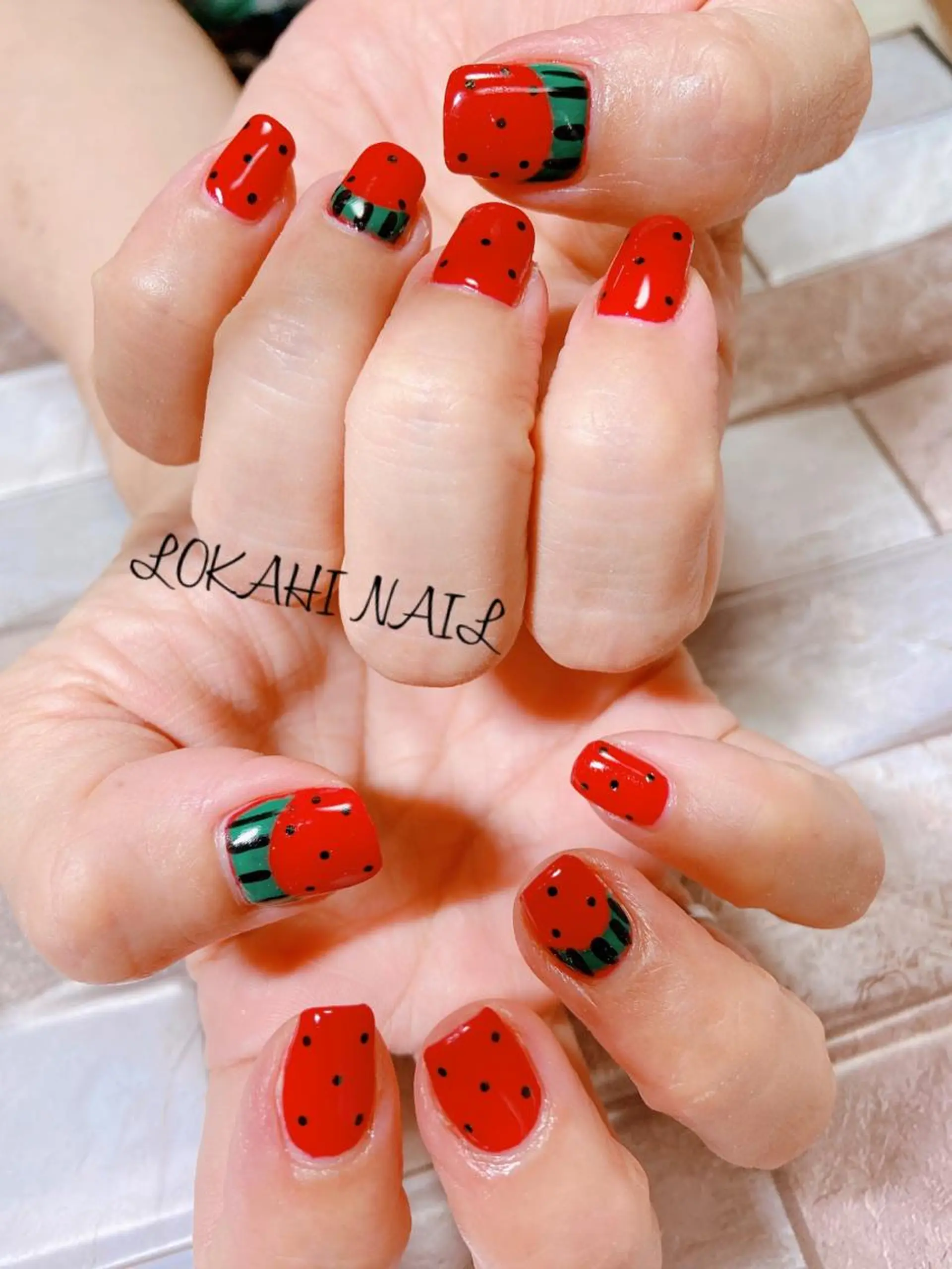 ネイル ハンドネイル フットネイル Lokahi NAILのネイルデザイン