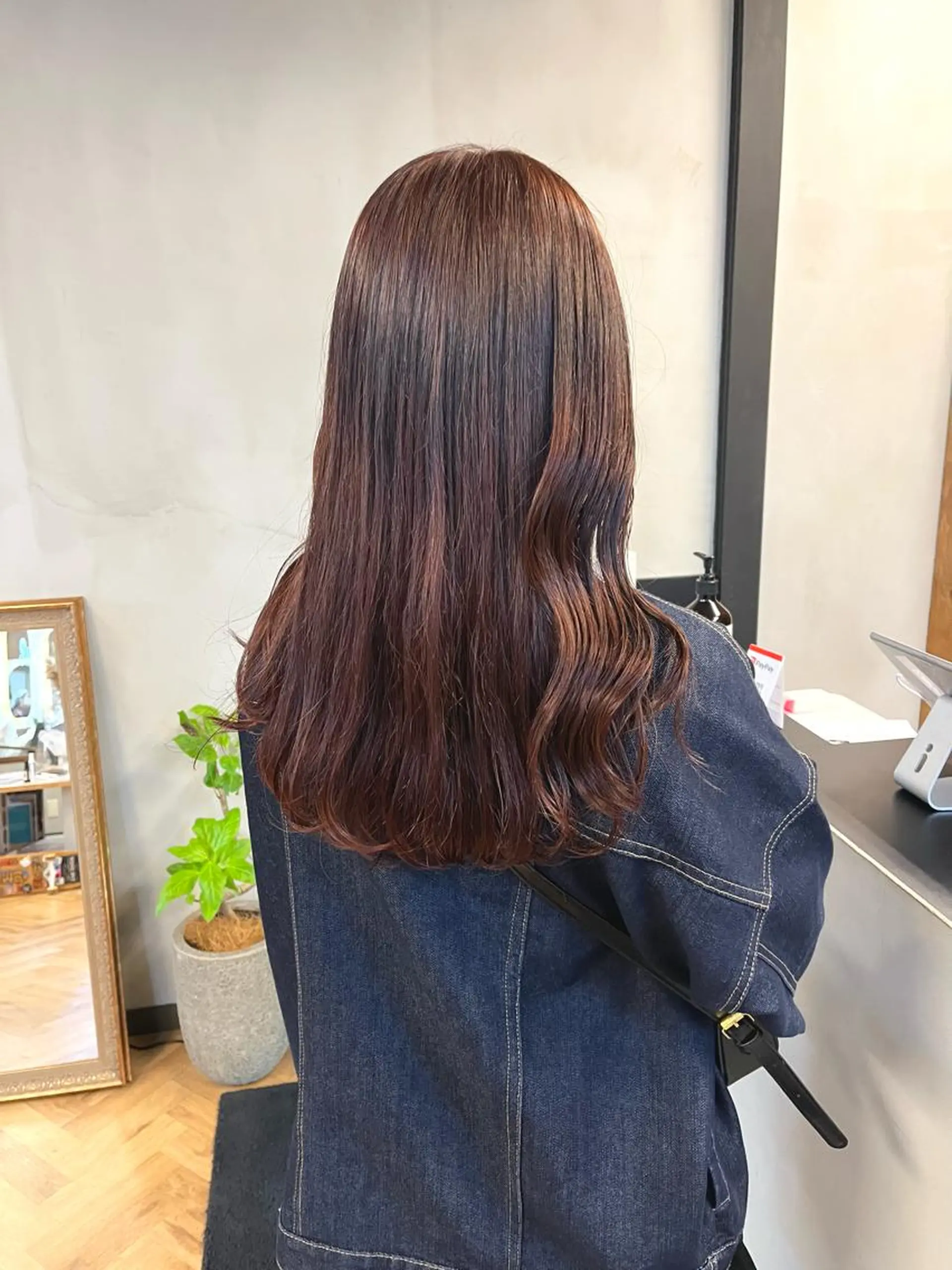 セミロング カラー ブリーチ ダブルカラー ブリーチなしカラー カット ヘアカラー トリートメント esu西梅田所属・ena/ブリーチなし 透明感・レイヤー🎀のヘアスタイル