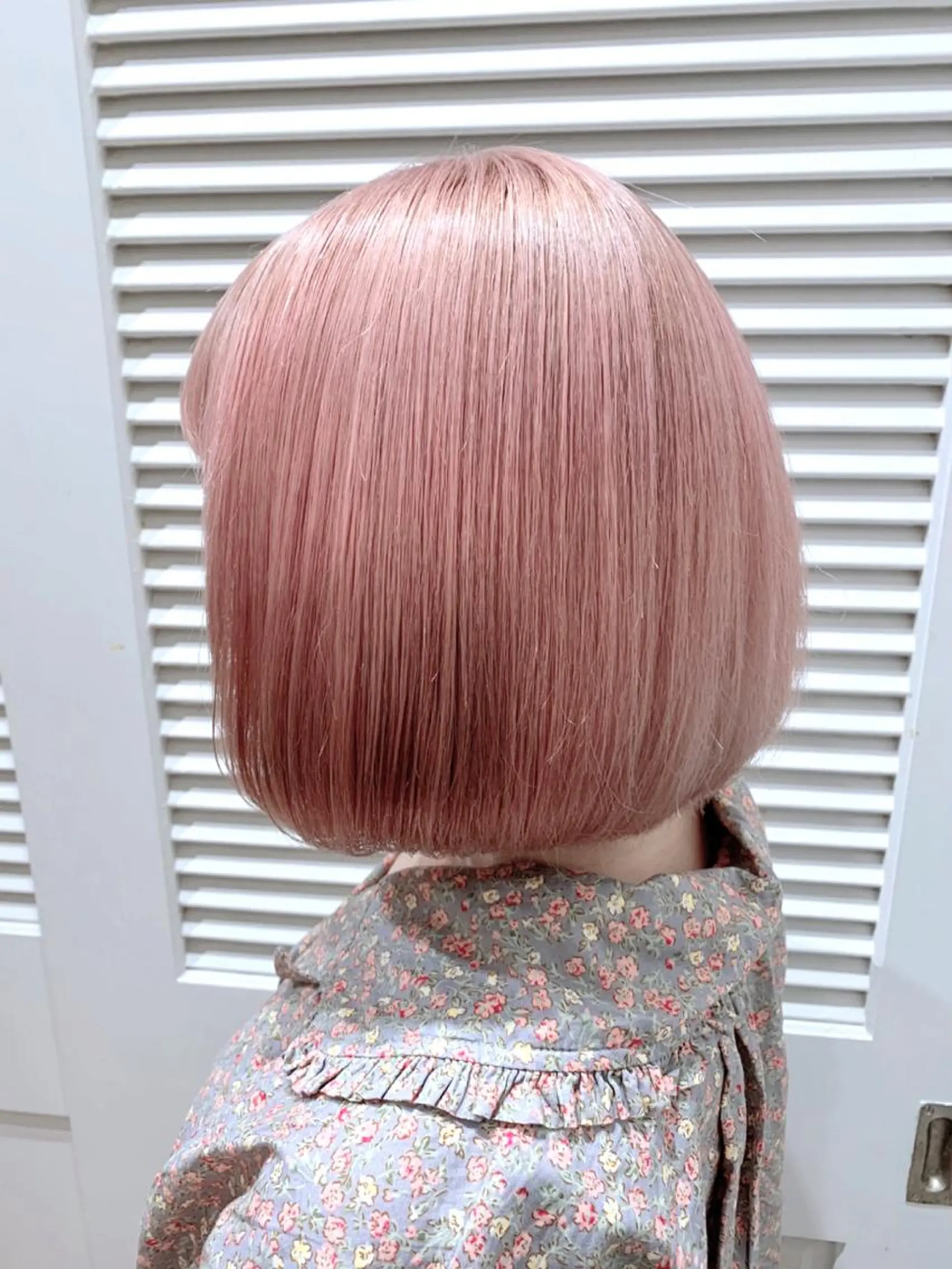 ミディアム カット ヘアカラー 新宿 木下拓哉のヘアスタイル