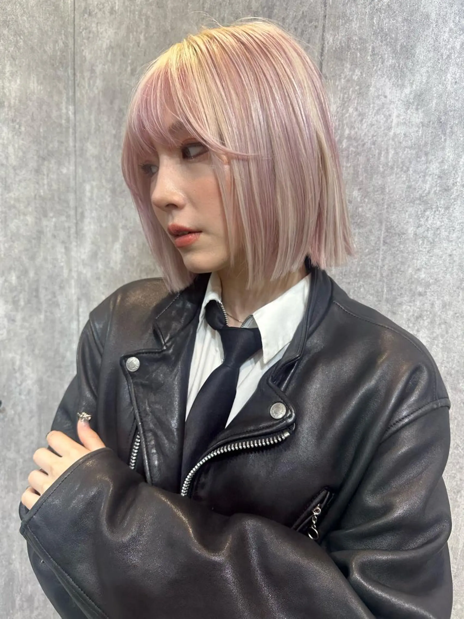 ショート カラー ボブ ヘアカラー 遠藤沙也加 /レイヤーカットのヘアスタイル