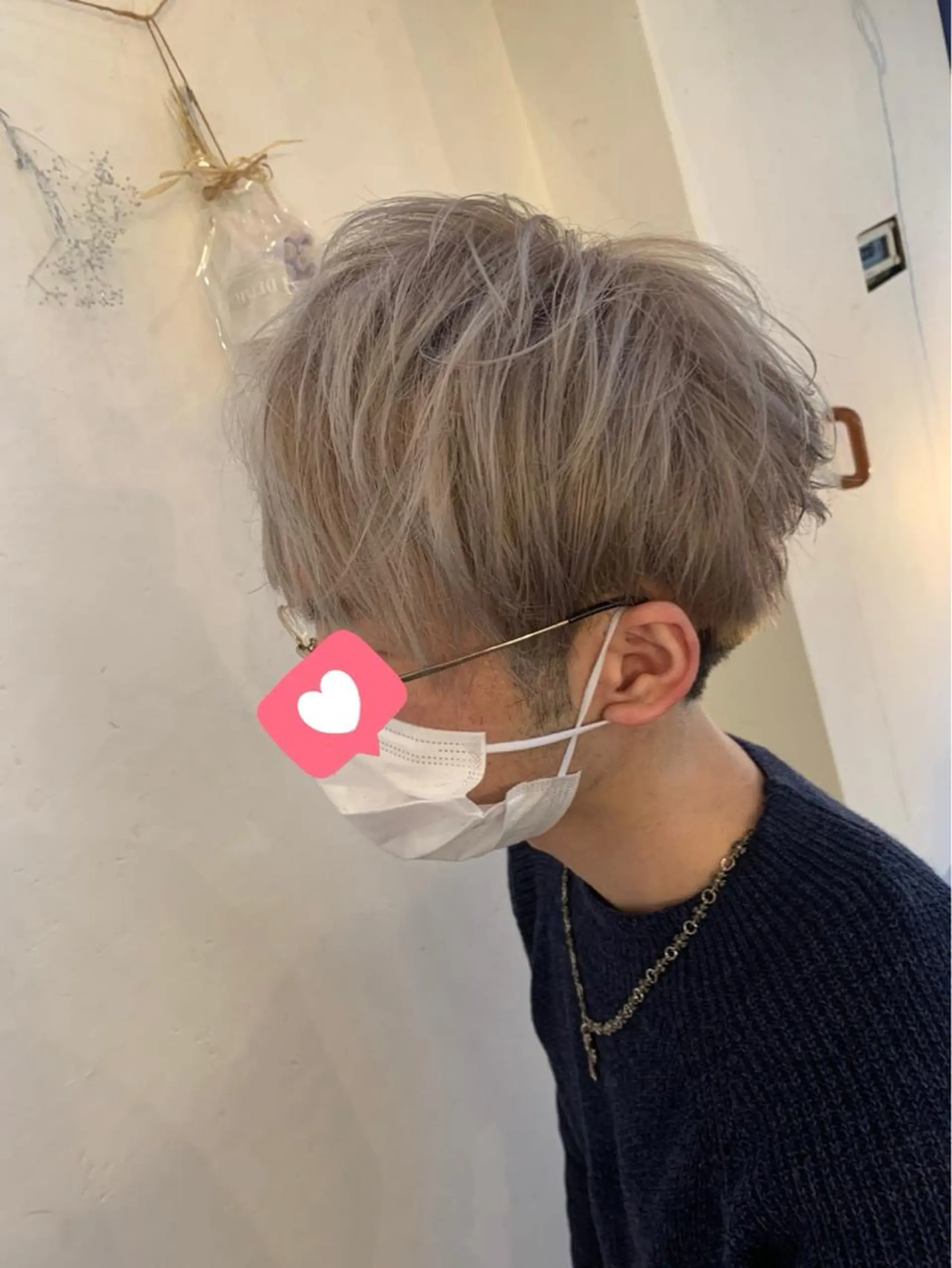 ショート カラー march merryのヘアスタイル