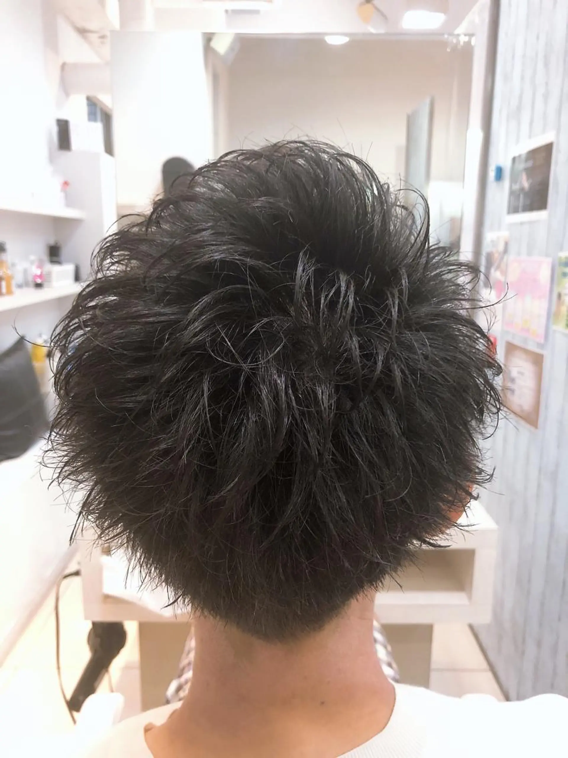 ショート パーマ メンズ 髪質改善× ハイライト溝江のヘアスタイル